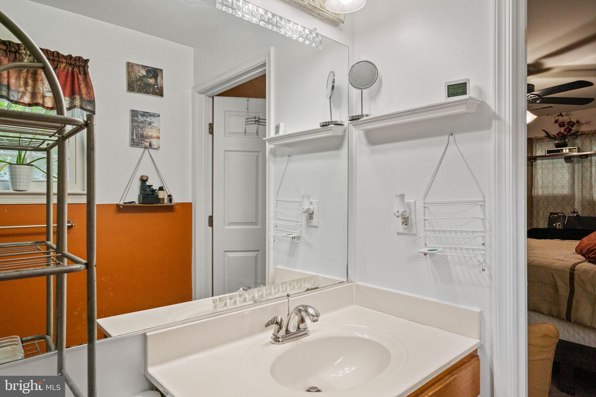 SUMMERHOUSE II CONDO - Residential