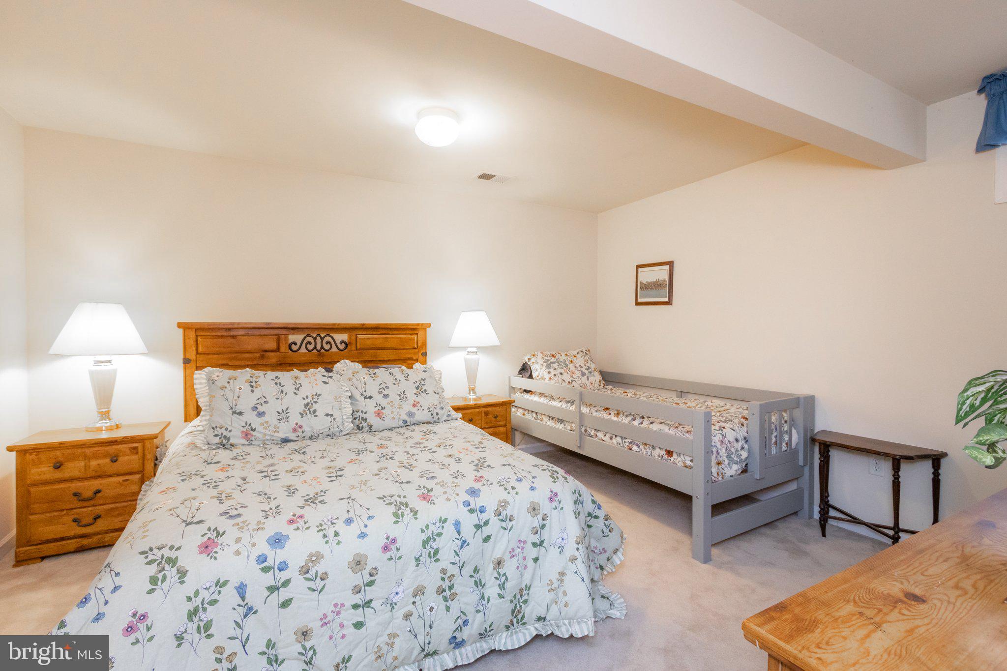 STONEBRIDGE - Residential