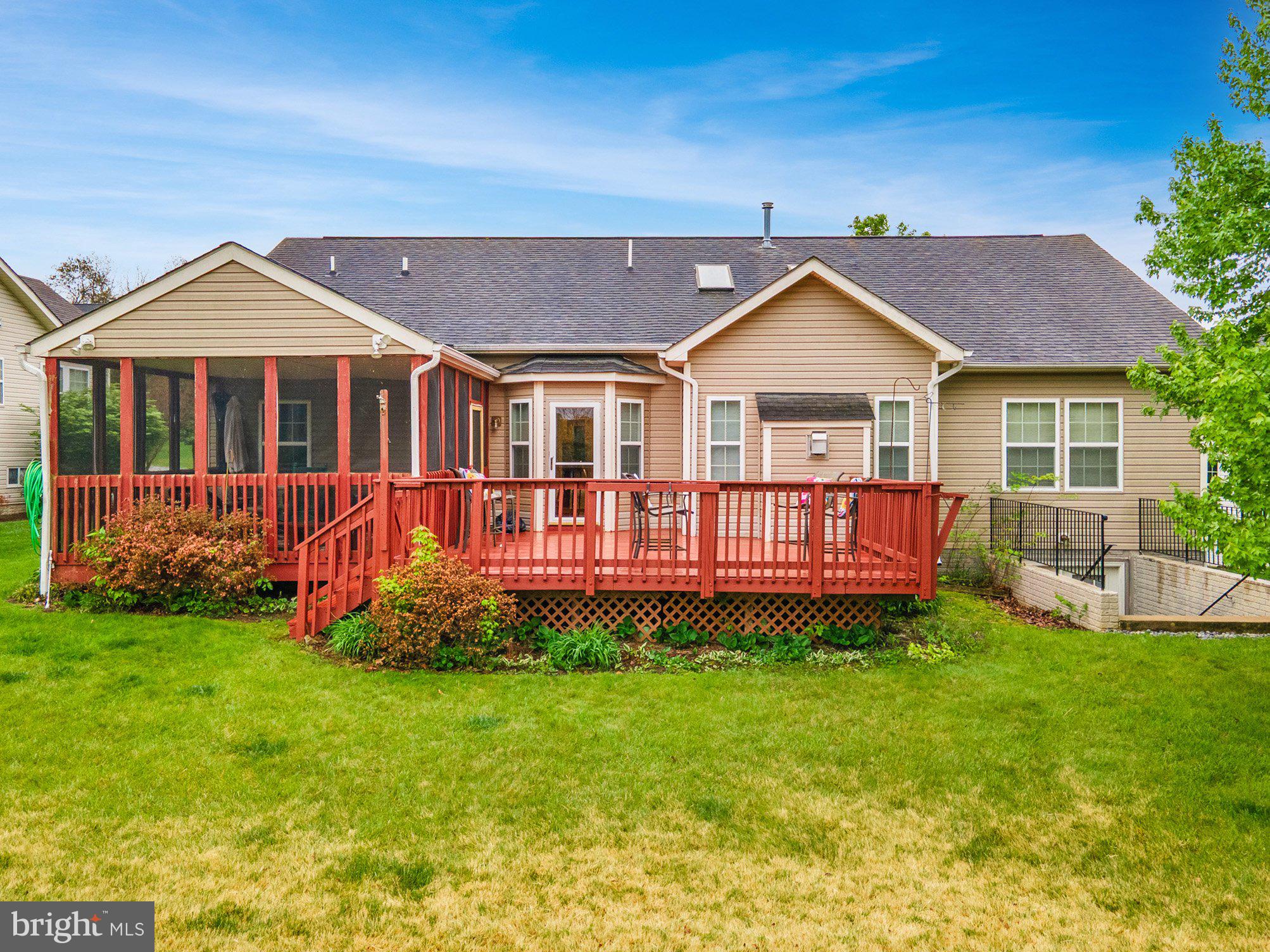 STONEBRIDGE - Residential