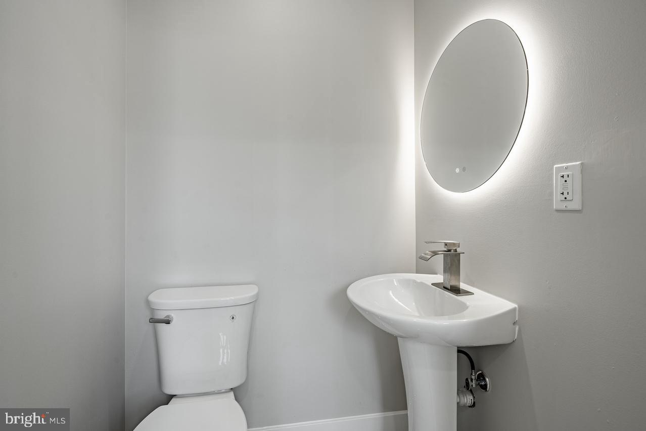 COBBS CREEK - Residential