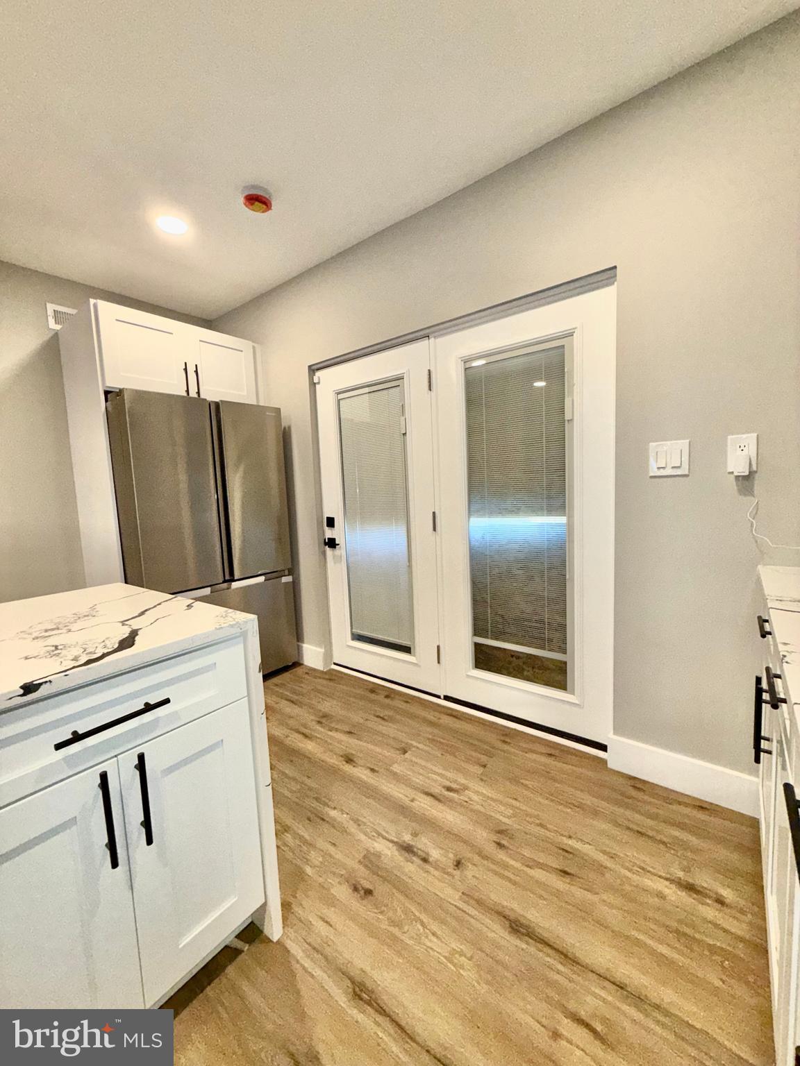 PORT RICHMOND - Residential