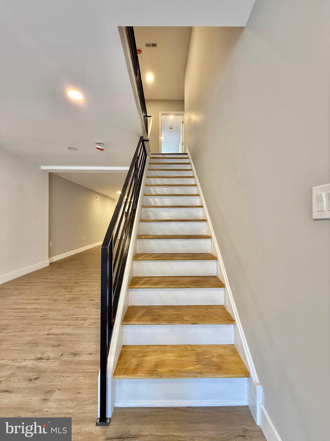 PORT RICHMOND - Residential