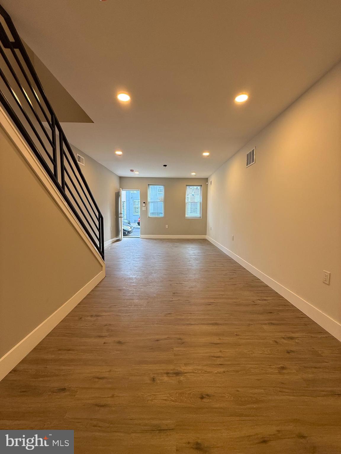 PORT RICHMOND - Residential