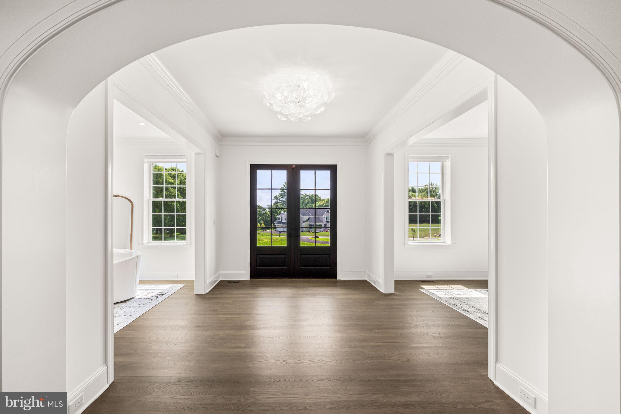 1339 CAROLANNES WAY B4