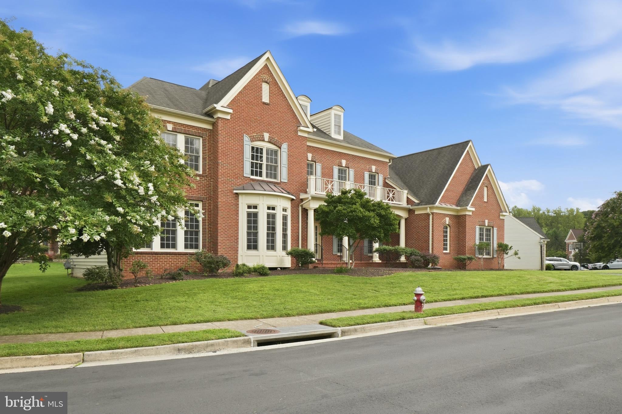 5285 MEADOW ESTATES DRIVE
