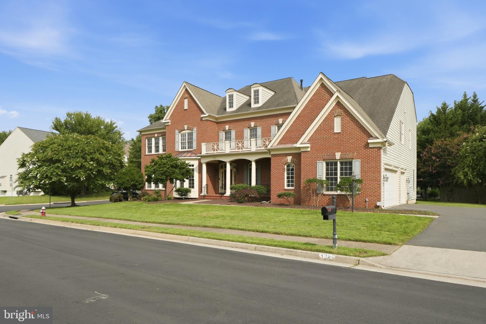 5285 MEADOW ESTATES DRIVE