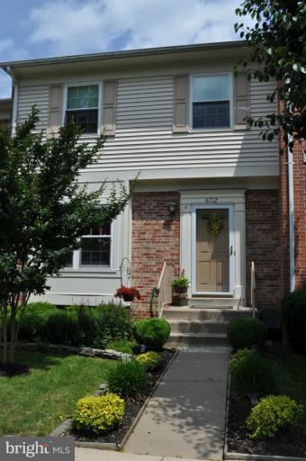 WOODED GLEN - Residential Lease