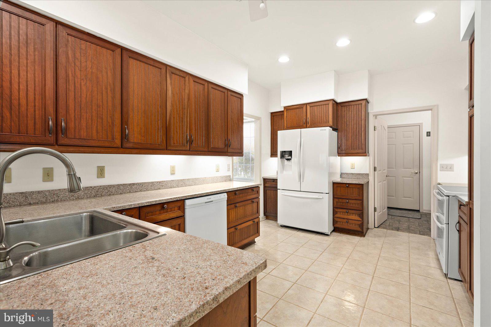 VILLAGE OF TONY TANK - Residential