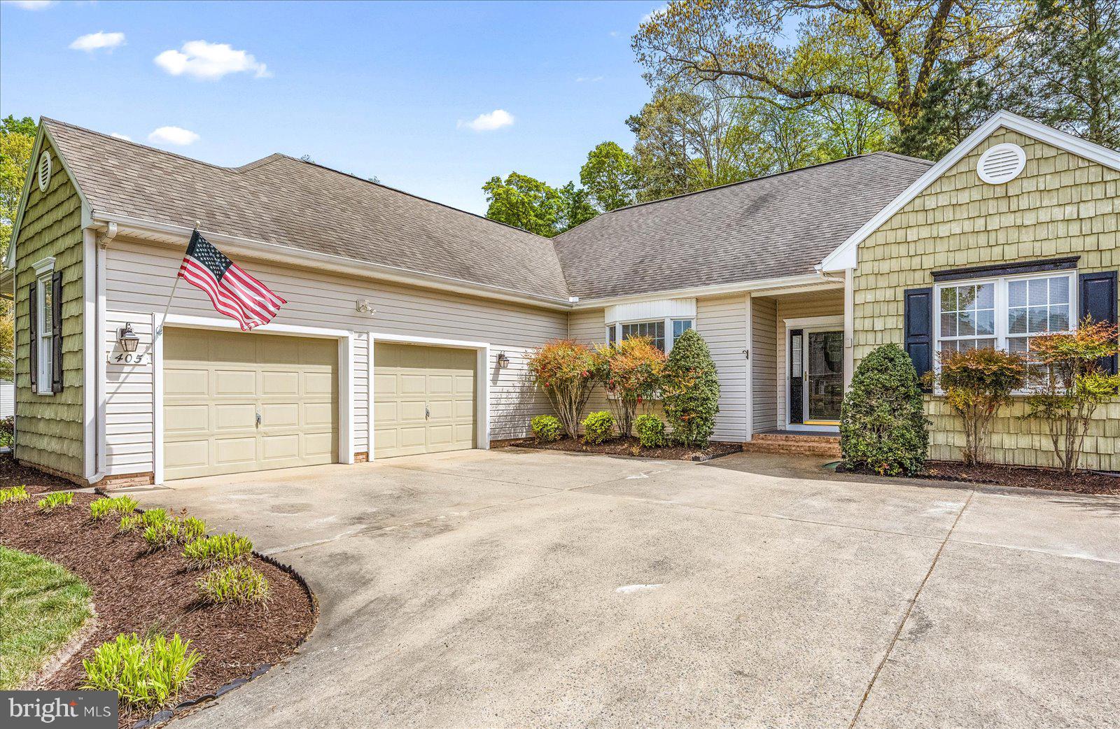 VILLAGE OF TONY TANK - Residential