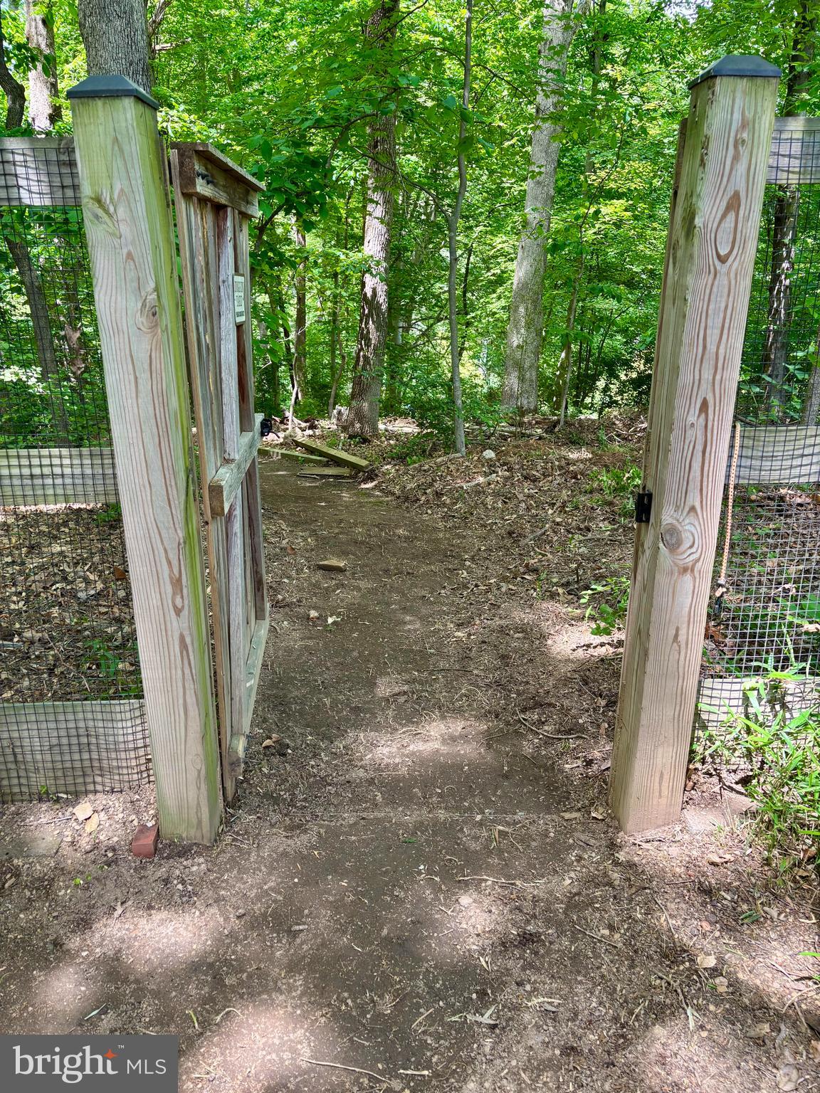 CARDEROCK SPRINGS - Residential