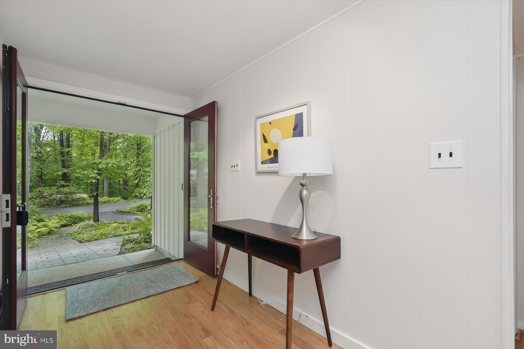 CARDEROCK SPRINGS - Residential