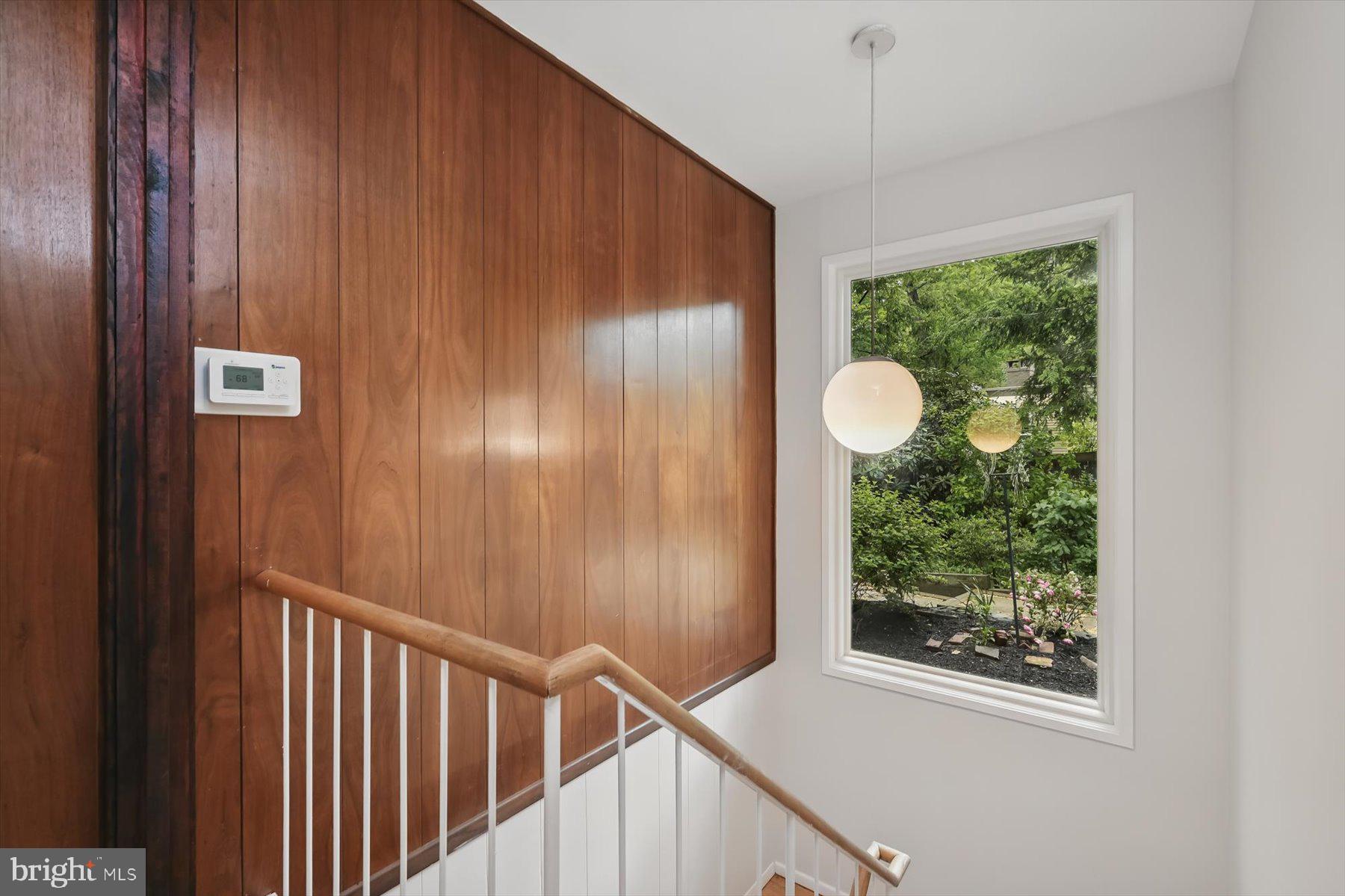 CARDEROCK SPRINGS - Residential