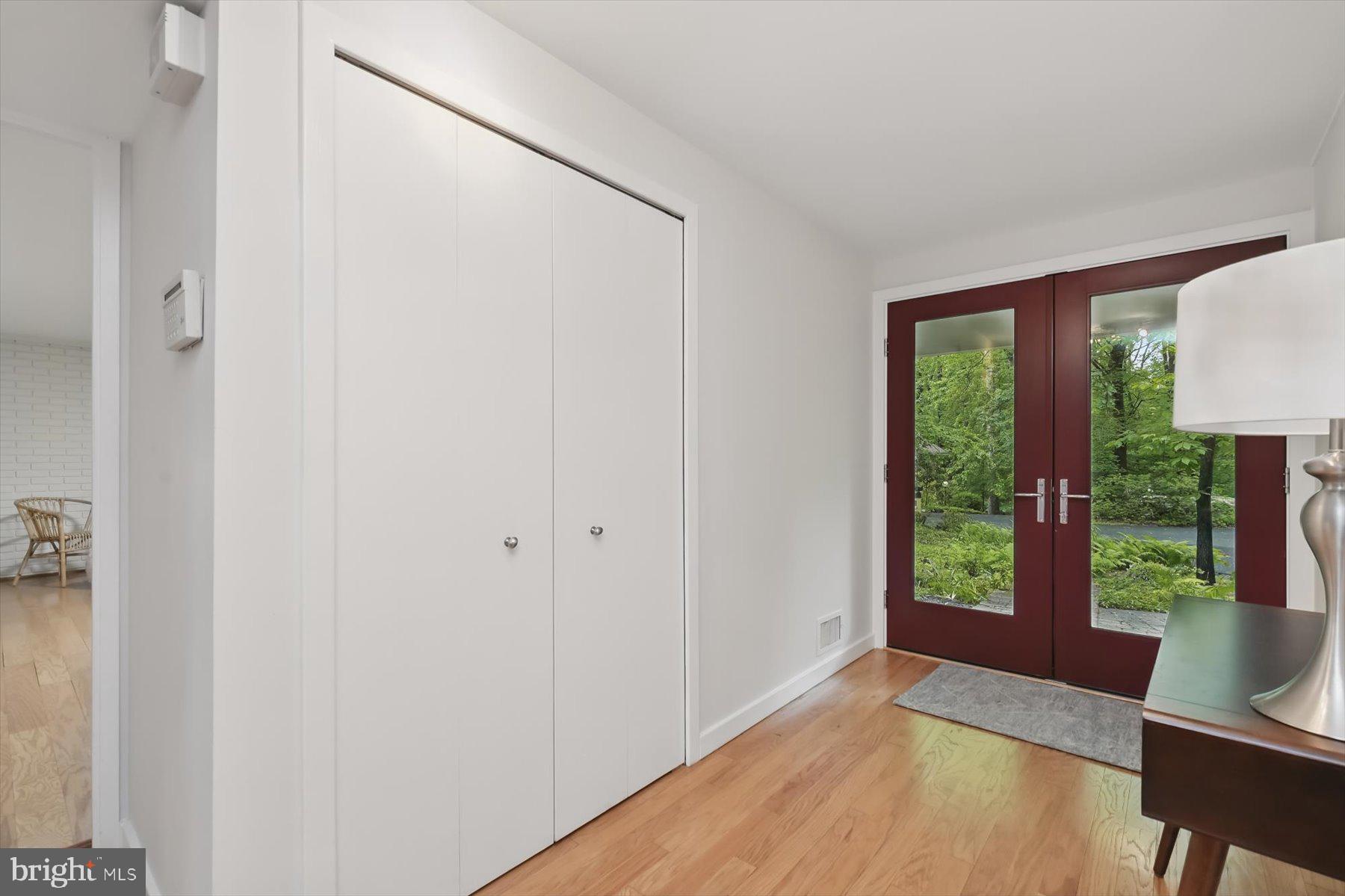 CARDEROCK SPRINGS - Residential