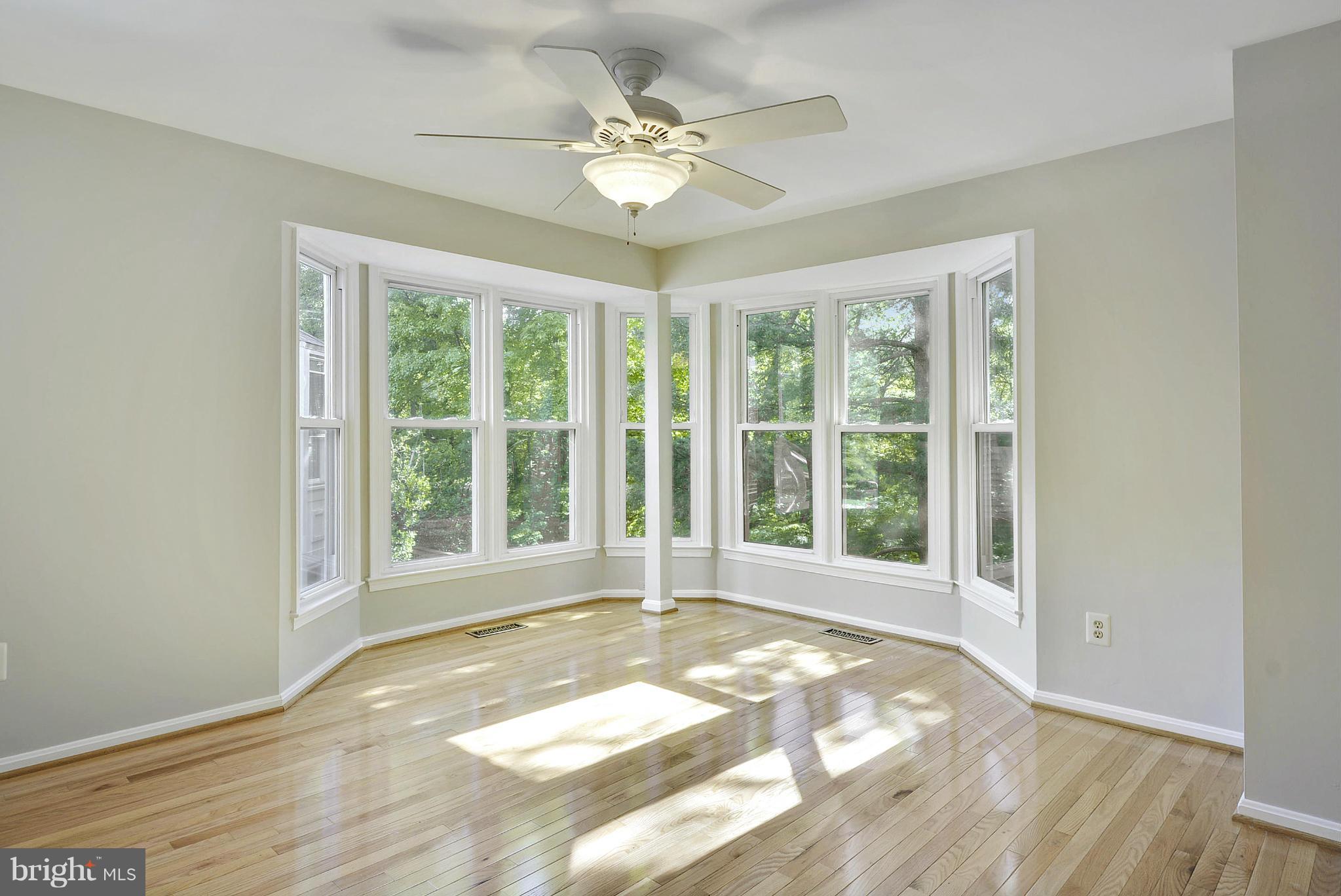 RESTON - Residential