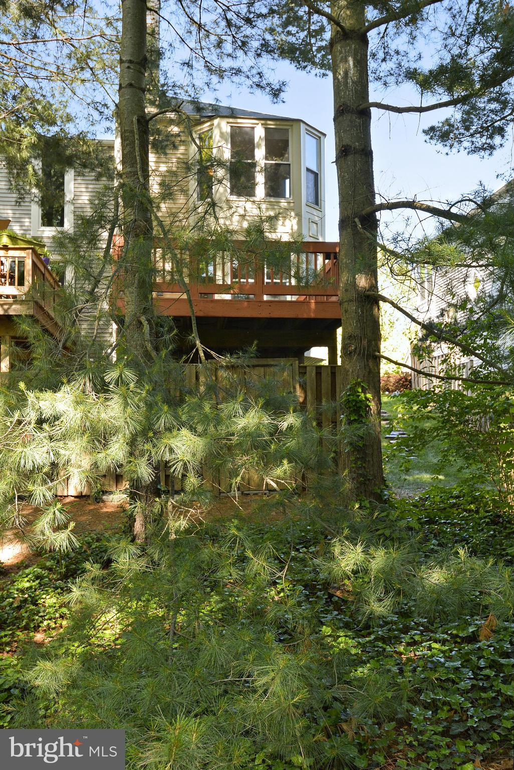 RESTON - Residential