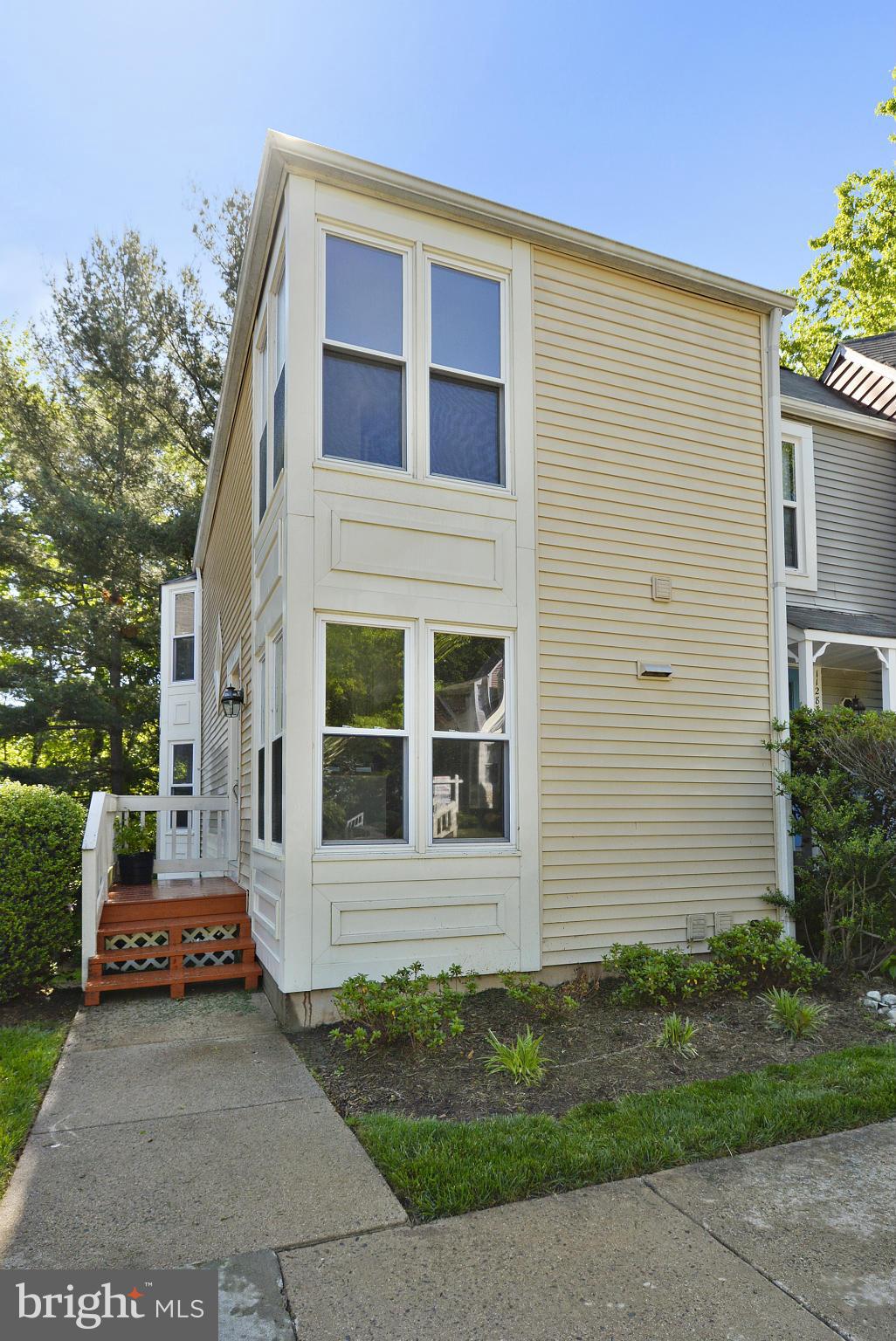 RESTON - Residential