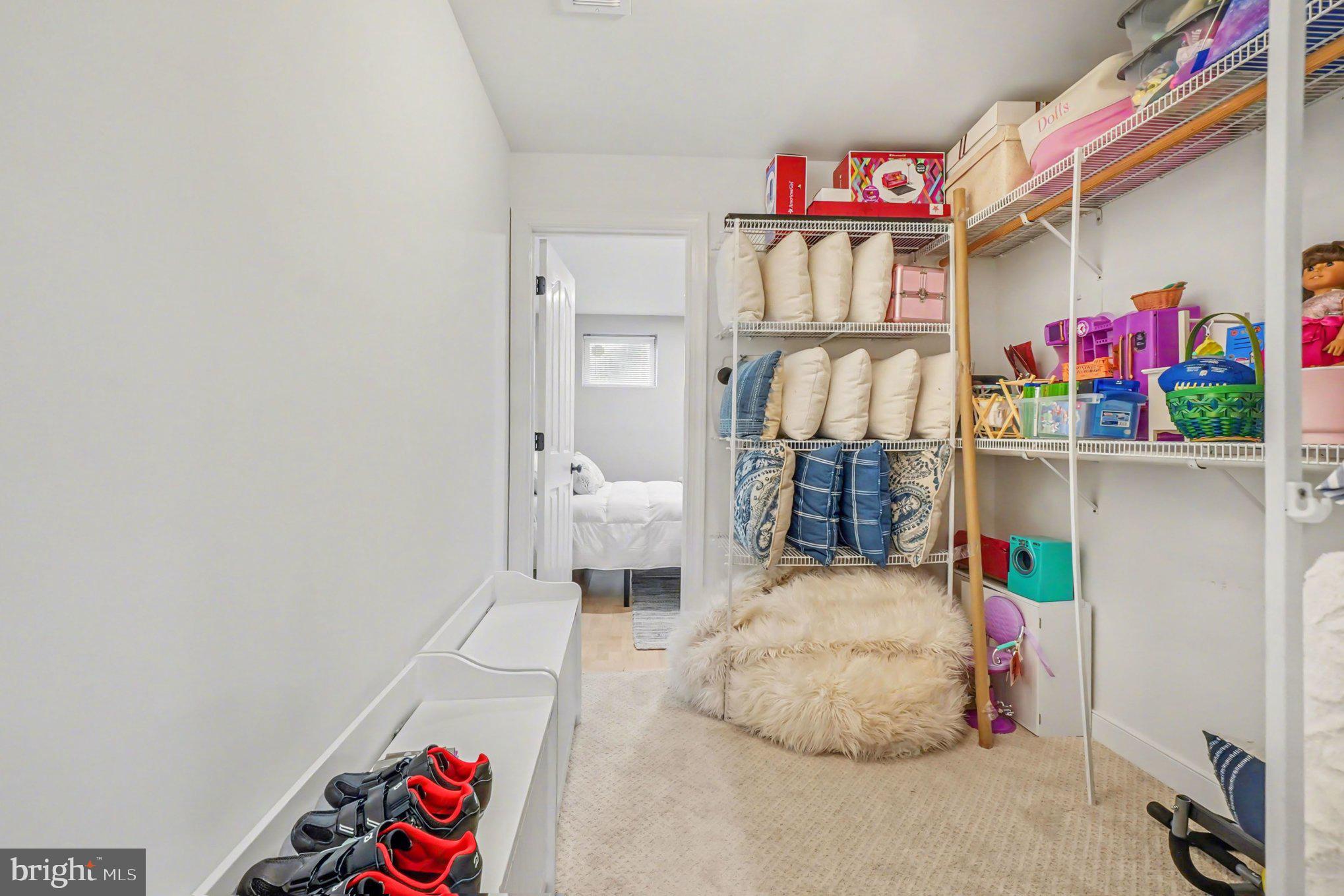 WOODCREST - Residential