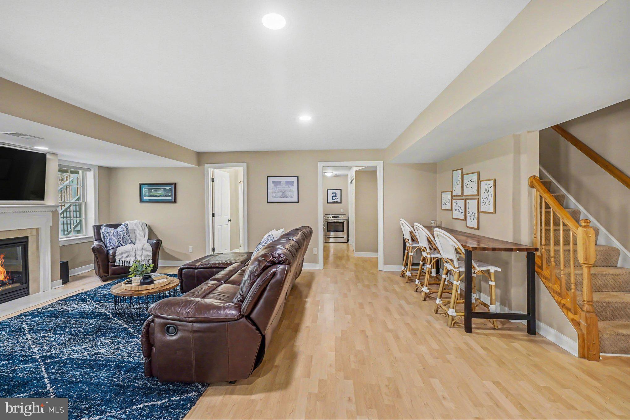 WOODCREST - Residential