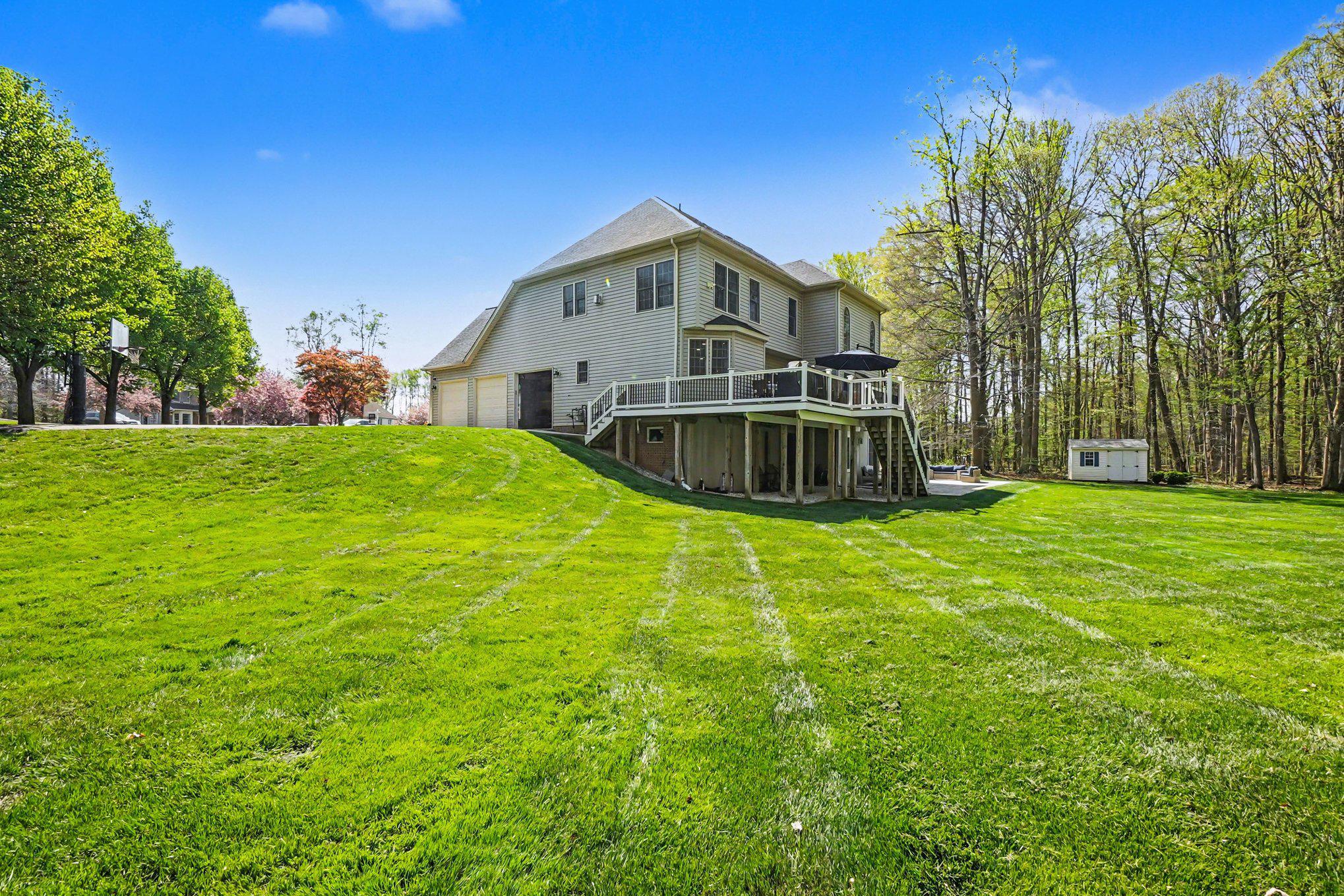 WOODCREST - Residential