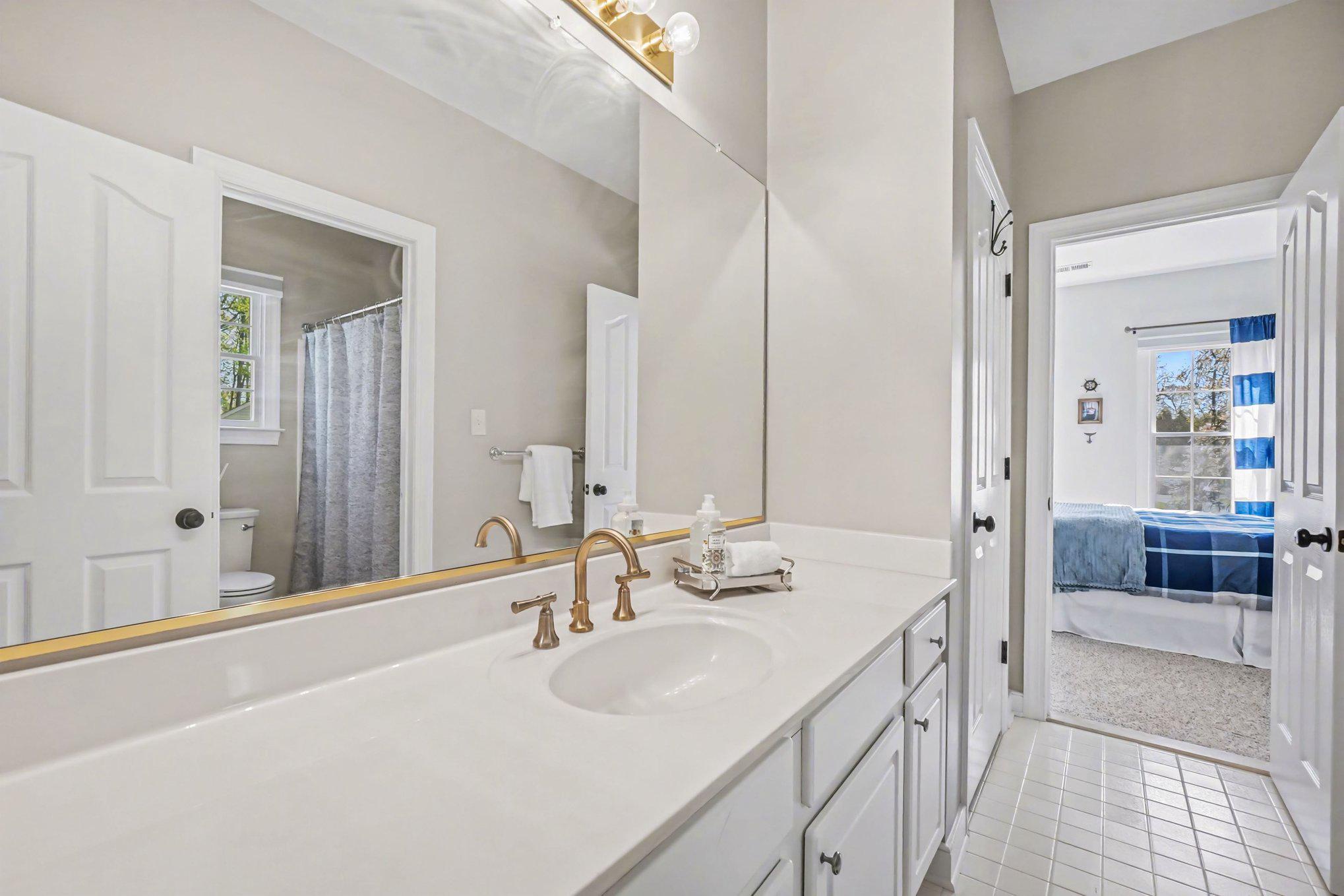 WOODCREST - Residential