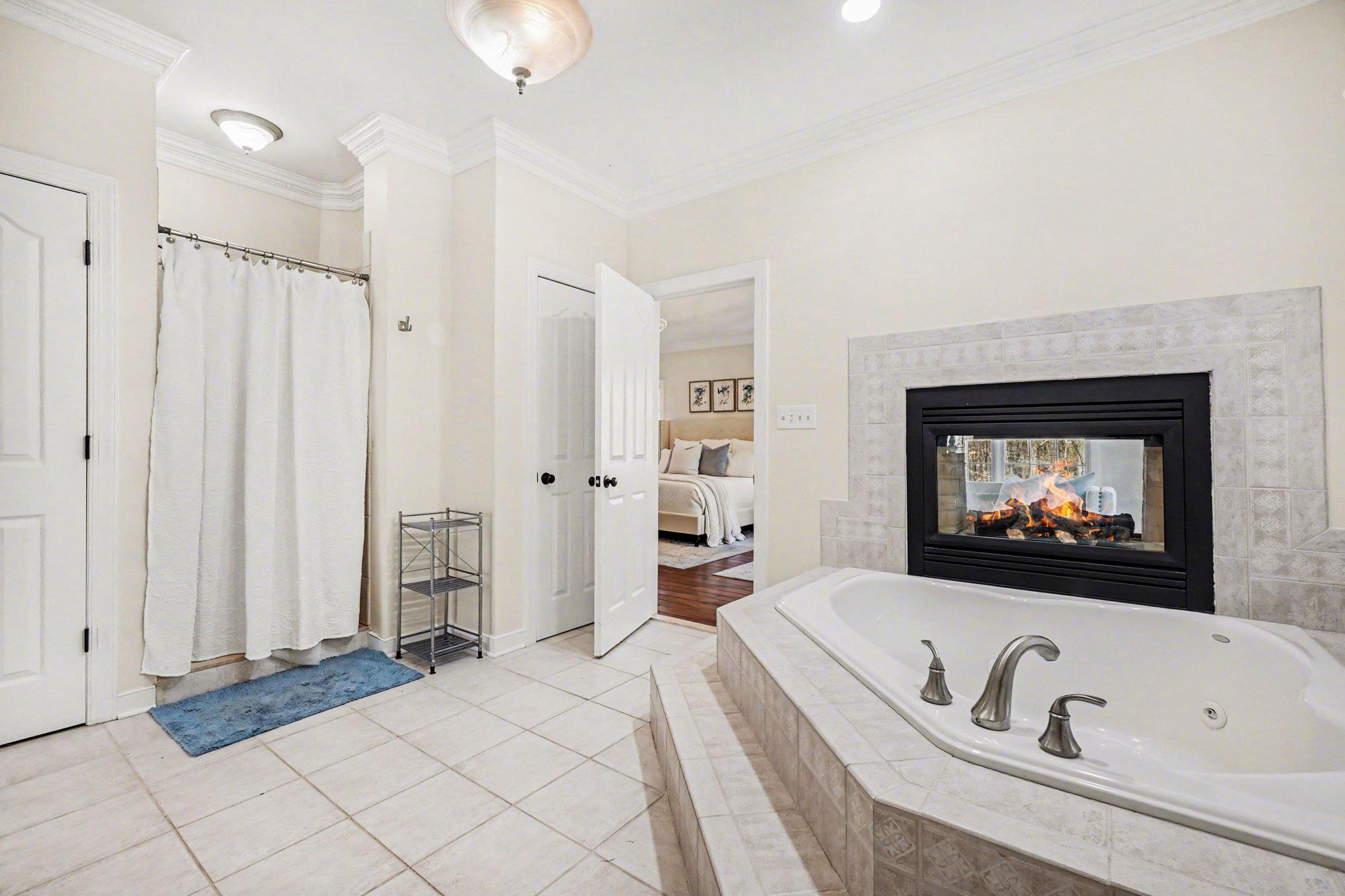 WOODCREST - Residential