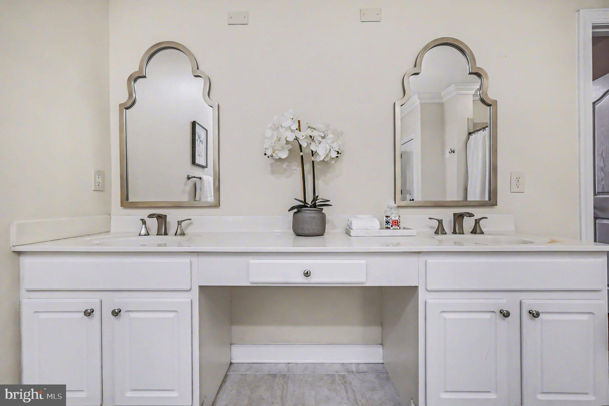 WOODCREST - Residential