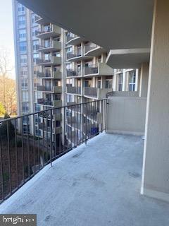 PARKSIDE PLAZA CODM - Residential Lease