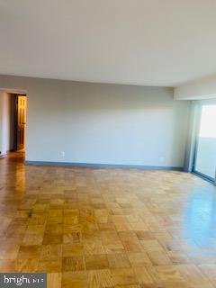 PARKSIDE PLAZA CODM - Residential Lease