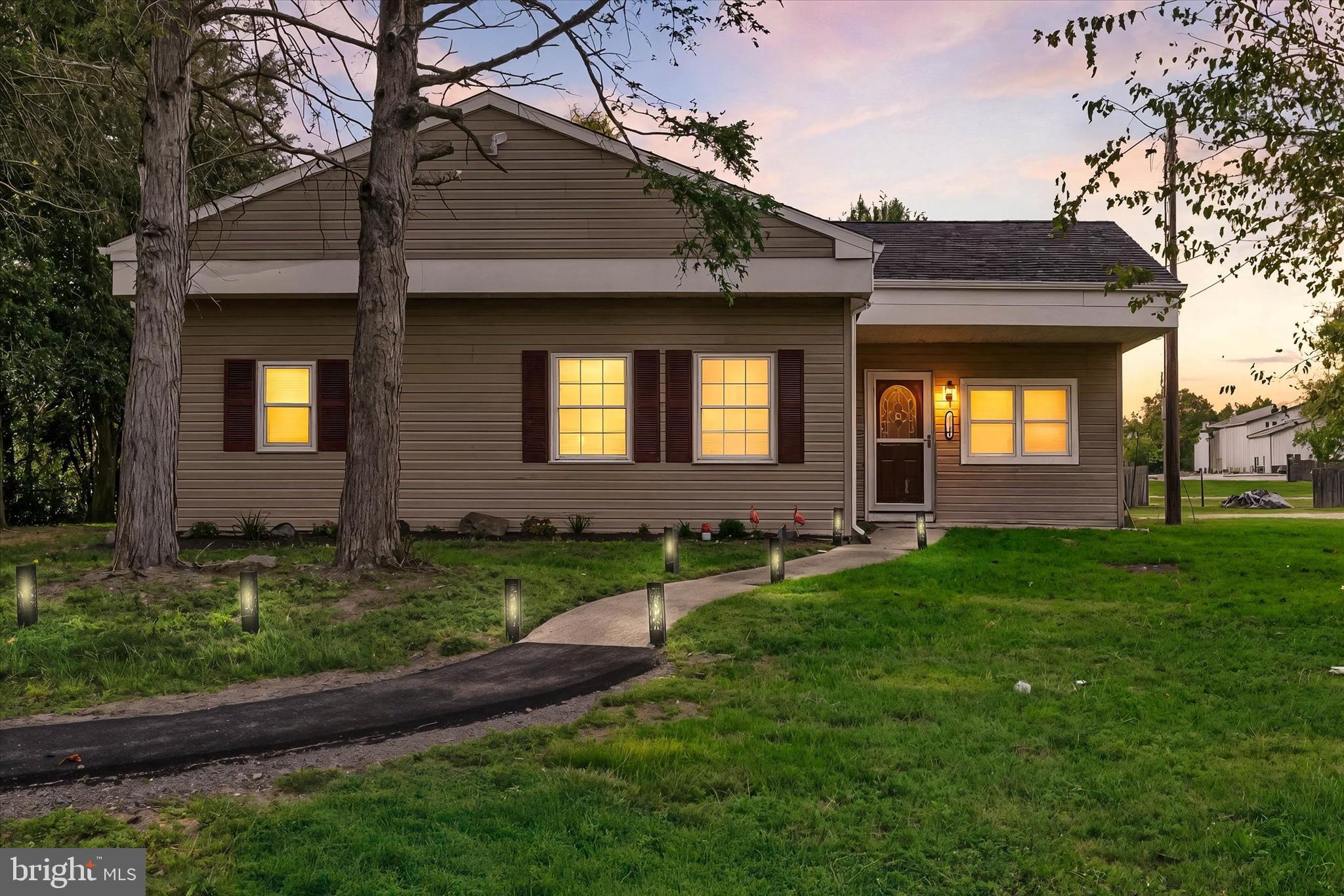 1718 JOE GOLDSBOROUGH