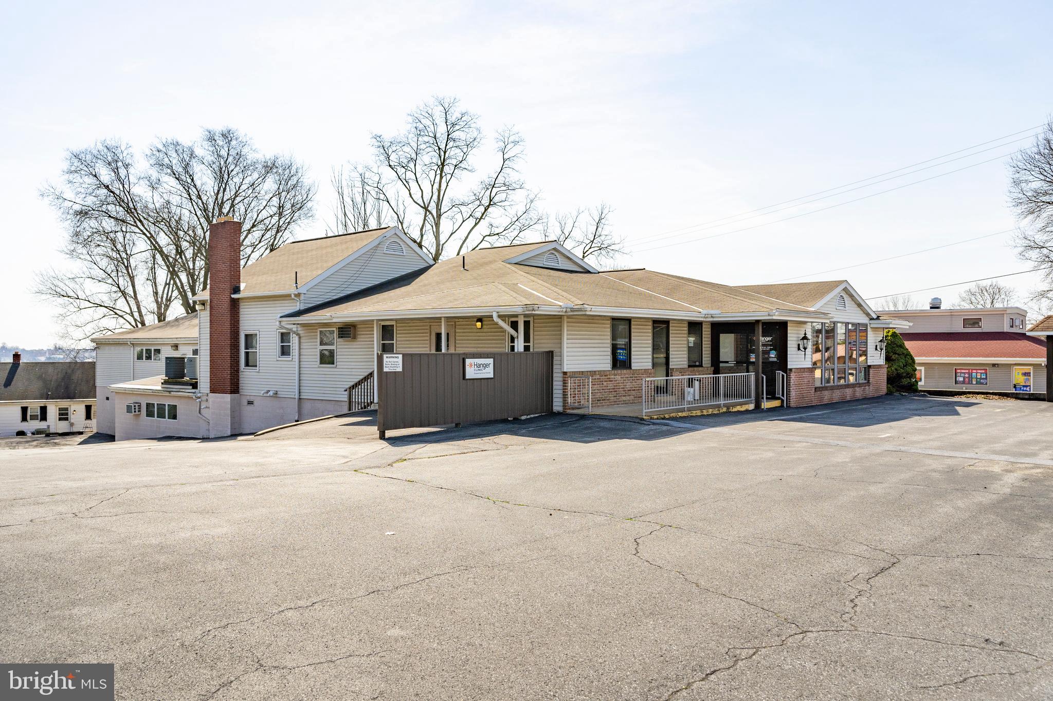 915 N HANOVER STREET