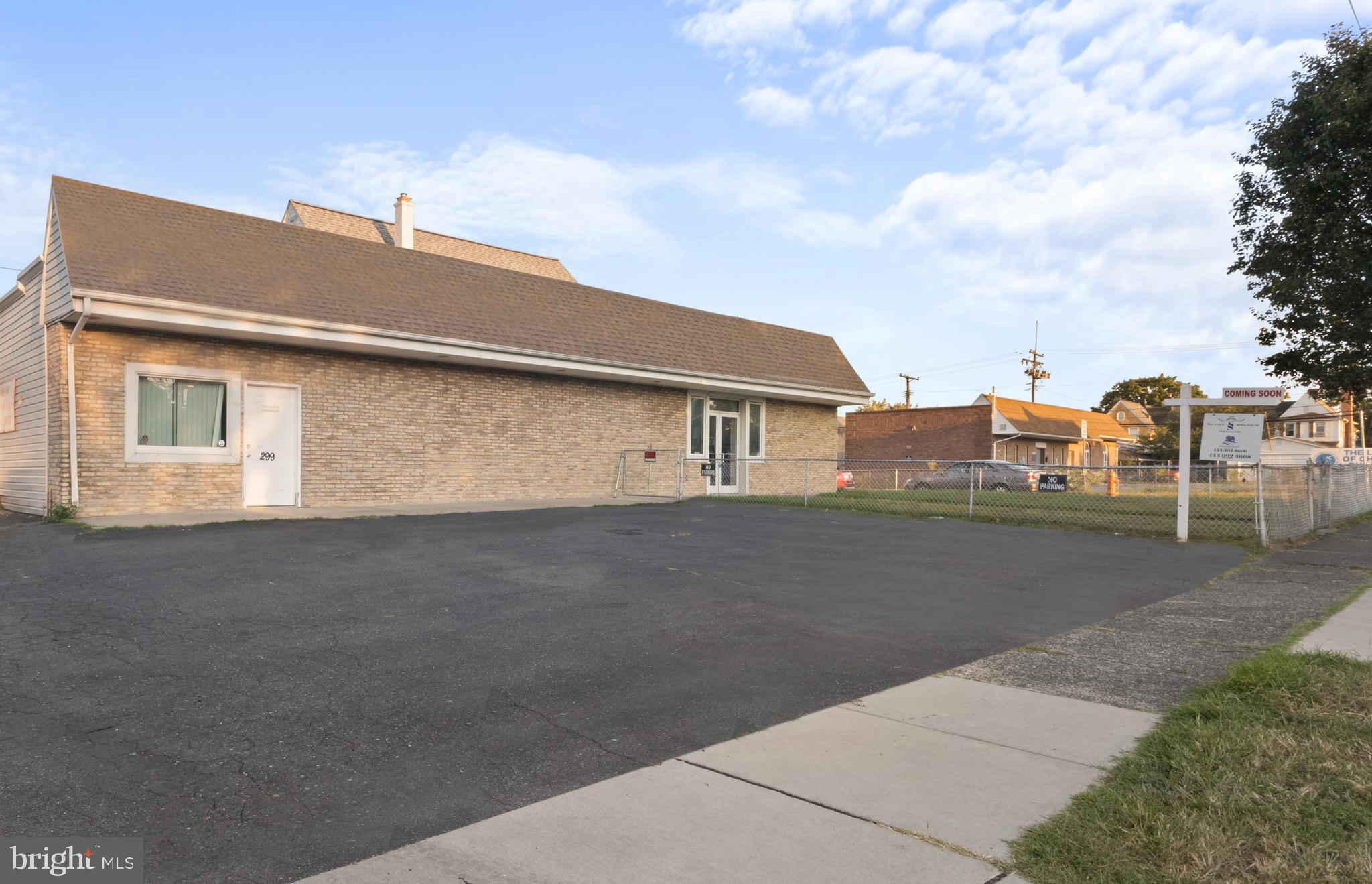 Spacious 1550 square foot free standing building. Property consists of 295-299 Willow Spring Rd. Has plenty of room for storage, 2 bathrooms, food prep area and offic e space. Fenced yard and plenty of parking in the paved lot. This property can be used for anything from church services to retail space. Owner would like long term tenant.