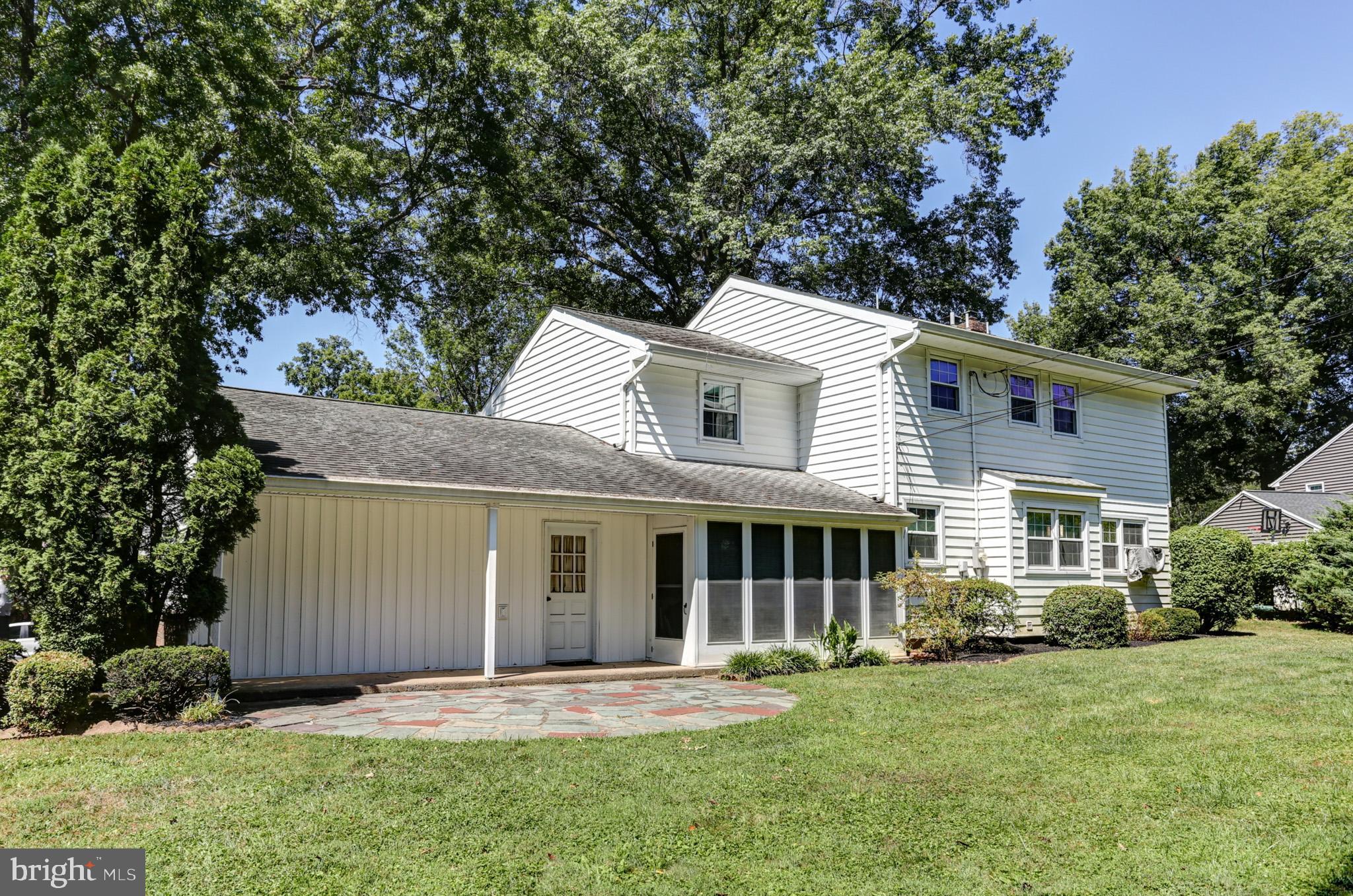 417 CANDLEWYCK ROAD
