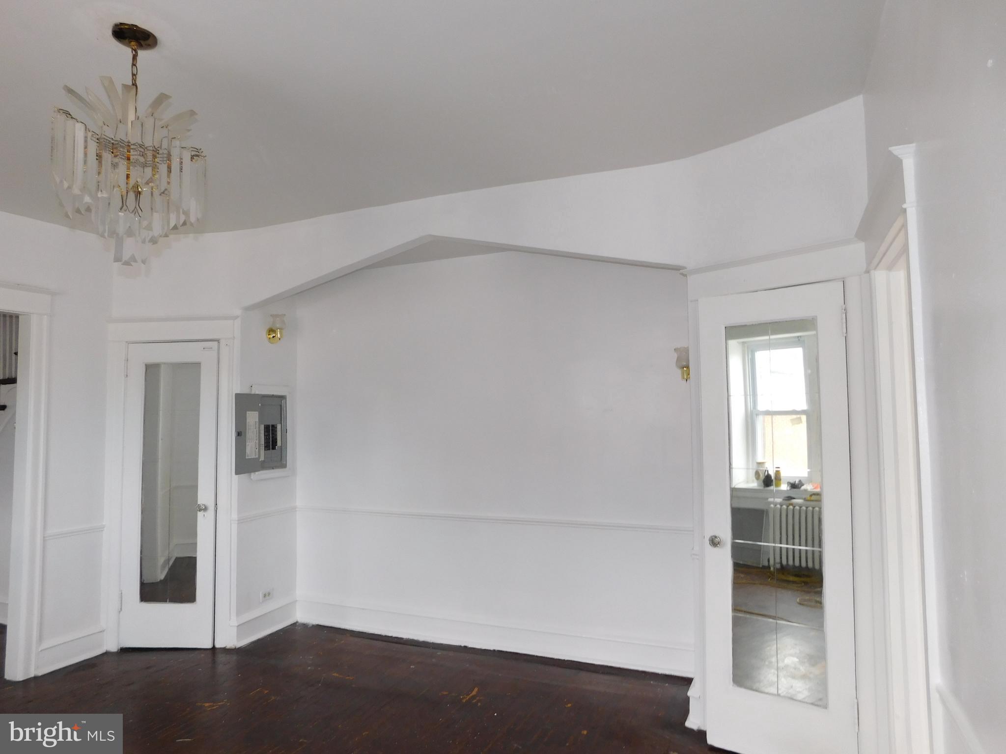 COBBS CREEK - Residential