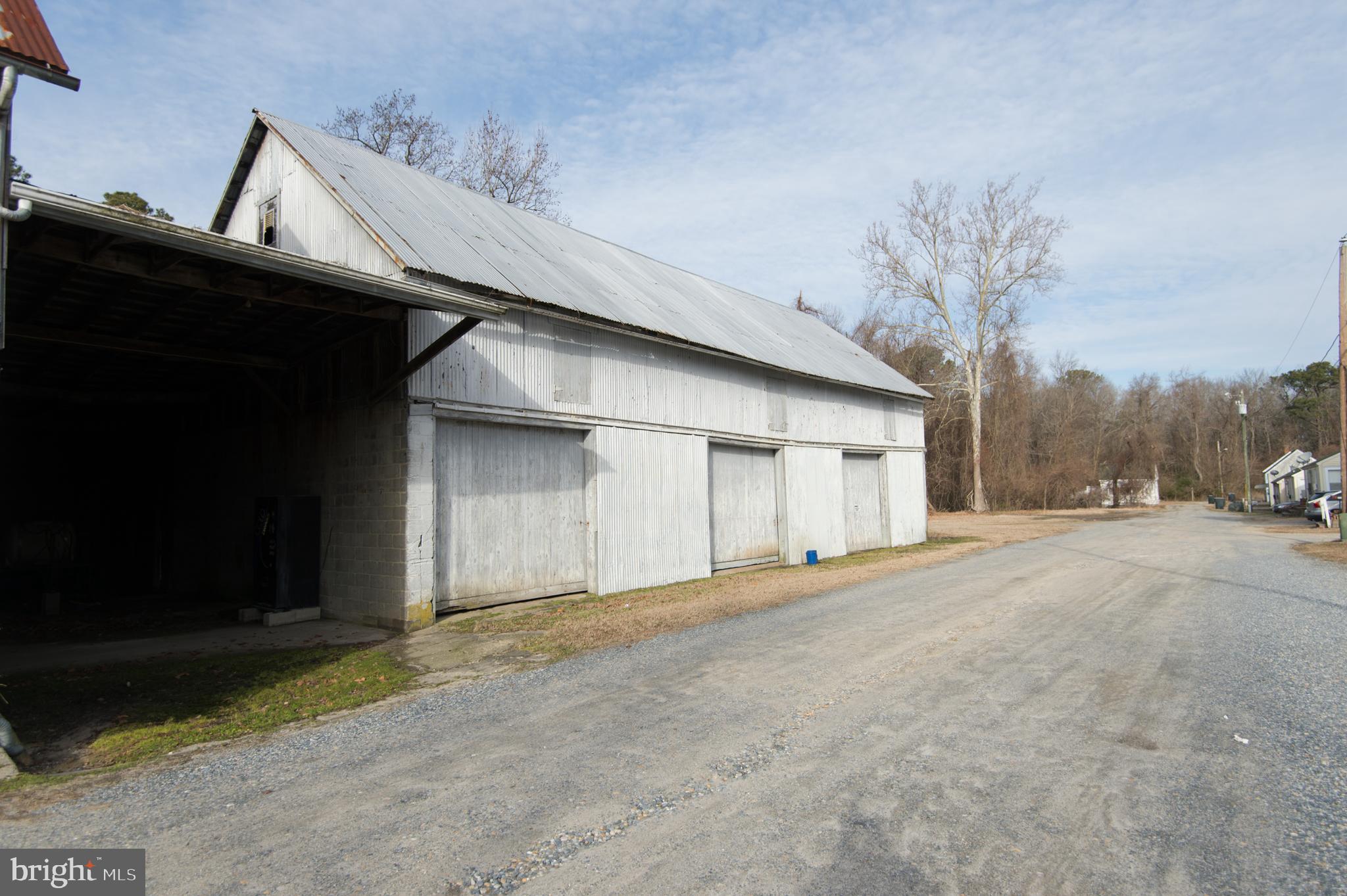 FEDERALSBURG - Commercial Sale