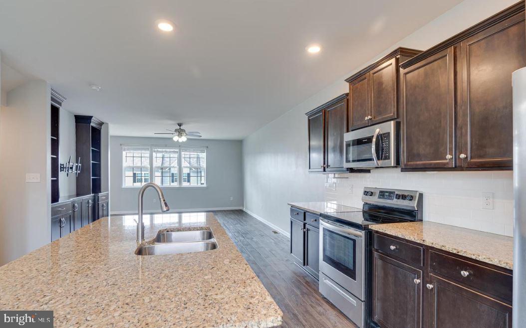 BERKELEY RIDGE - Residential Lease