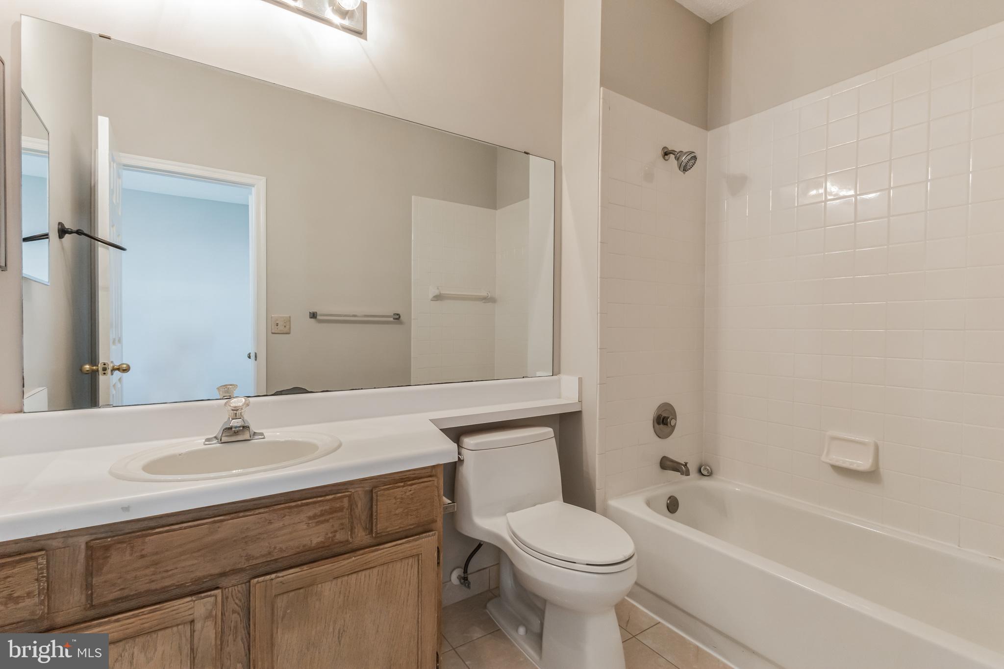 SANDERLING - Residential Lease