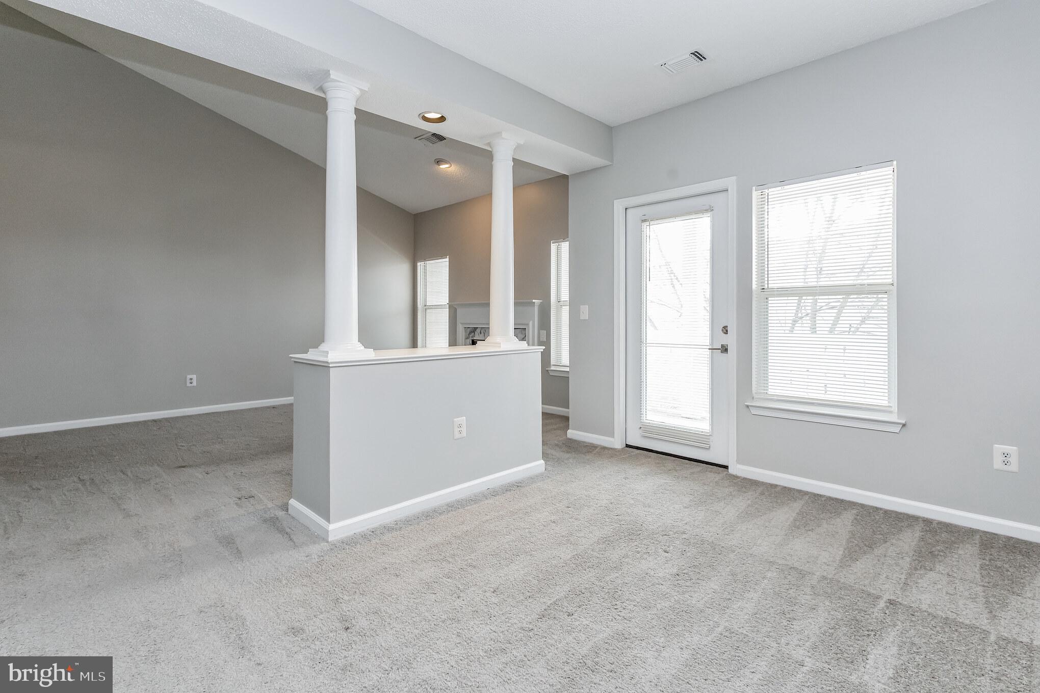 SANDERLING - Residential Lease