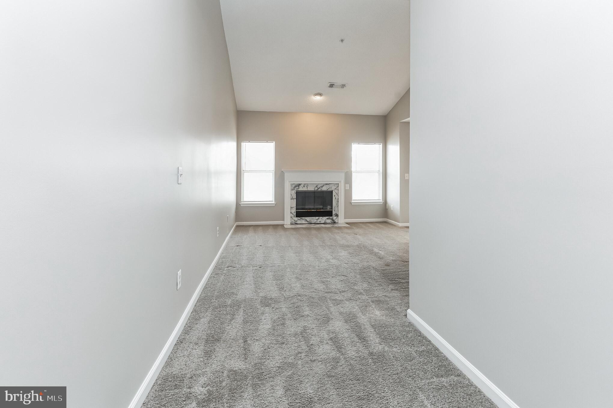 SANDERLING - Residential Lease