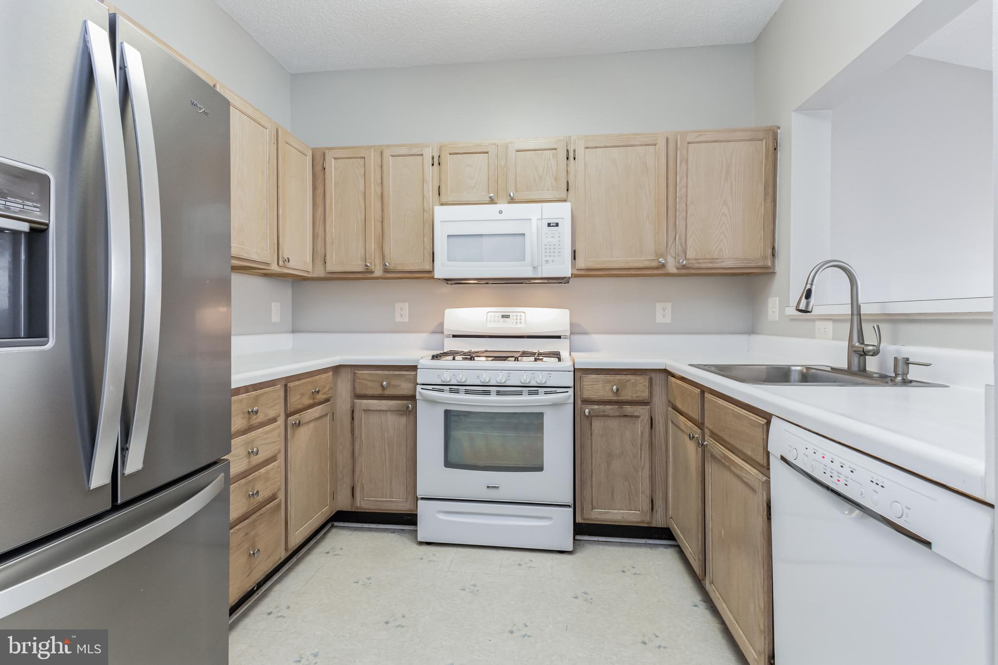 SANDERLING - Residential Lease