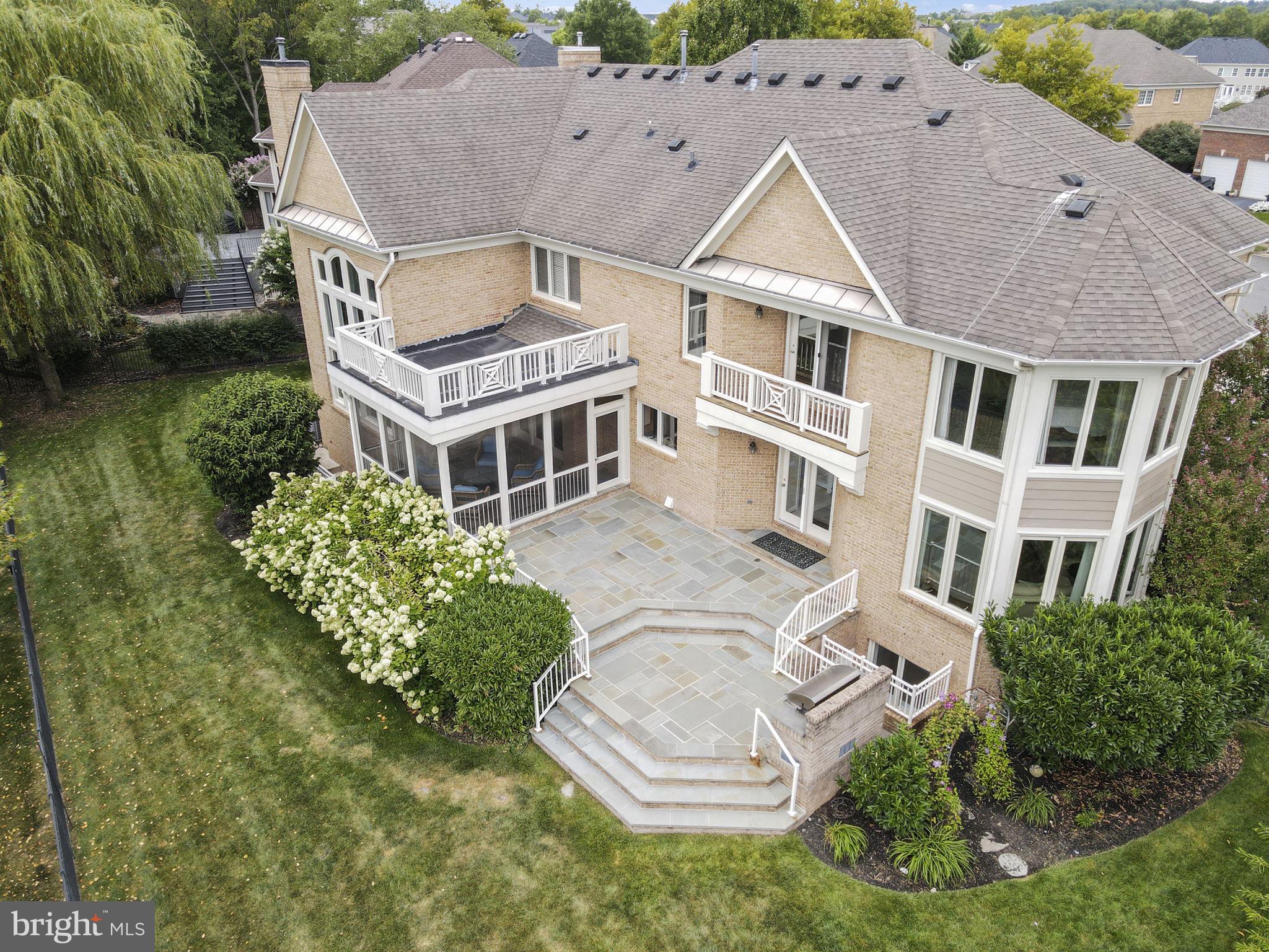 BRAMBLETON - Residential