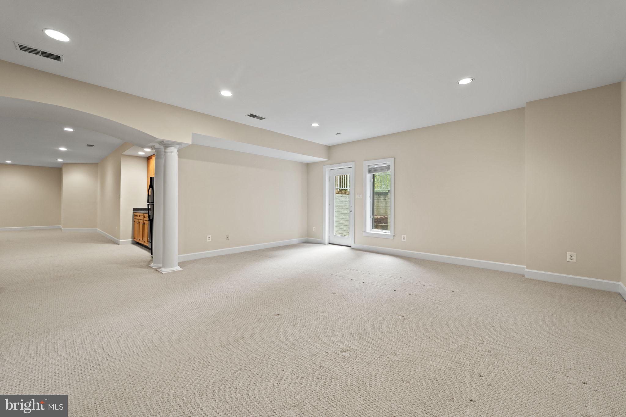 BRAMBLETON - Residential