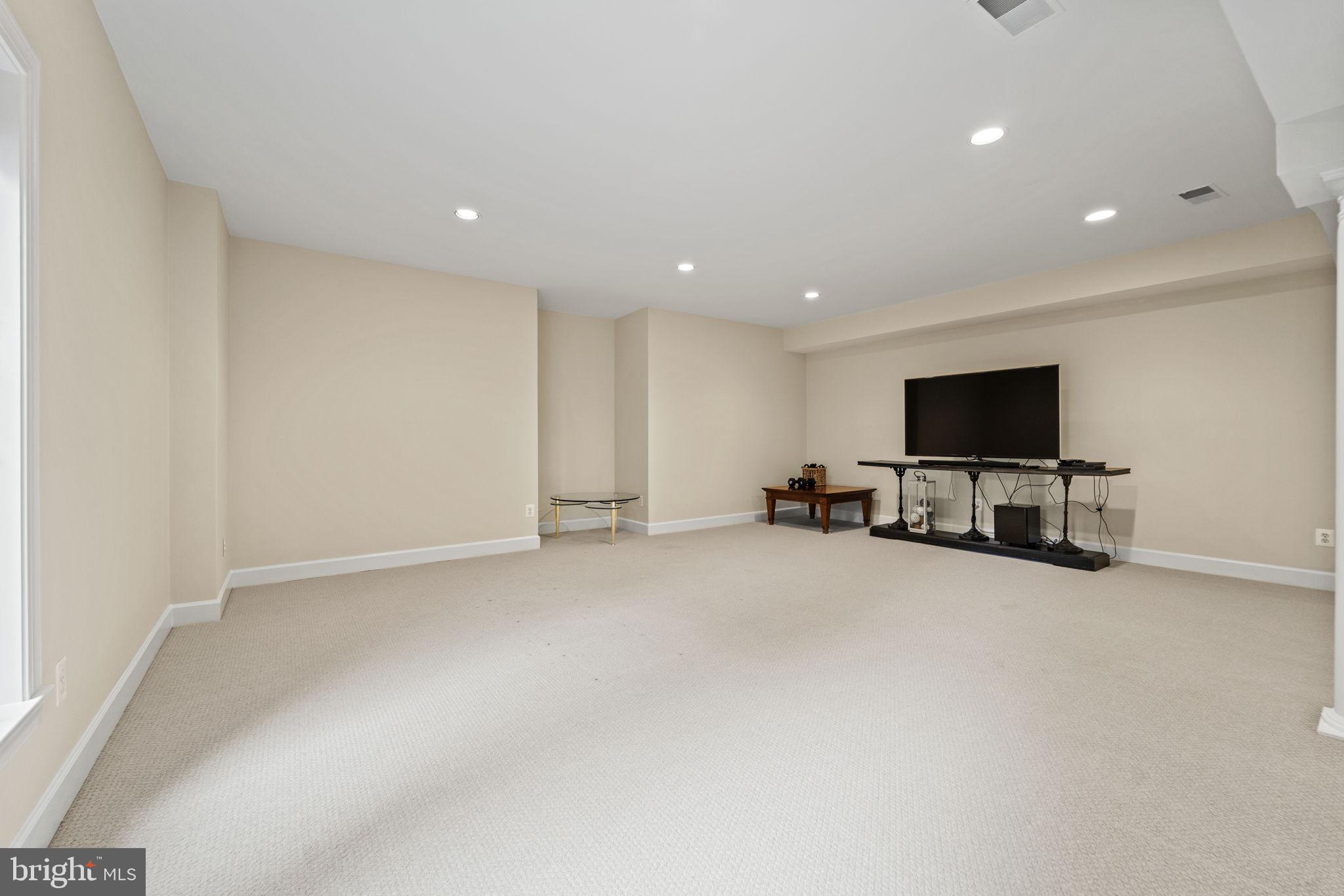 BRAMBLETON - Residential