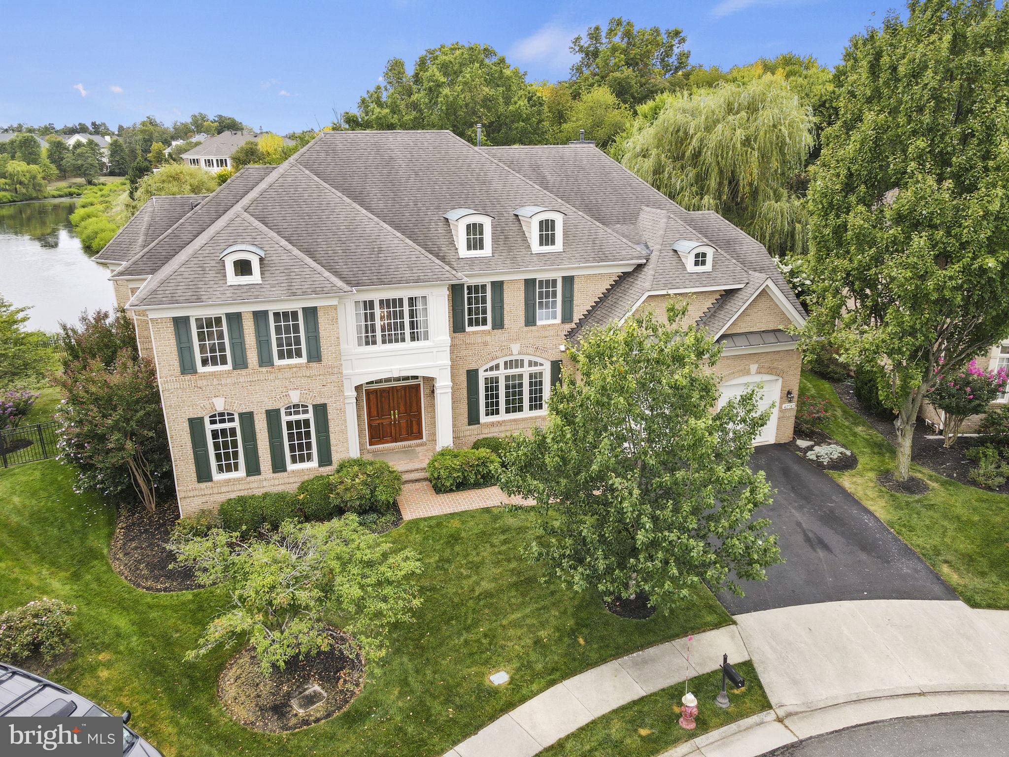 BRAMBLETON - Residential