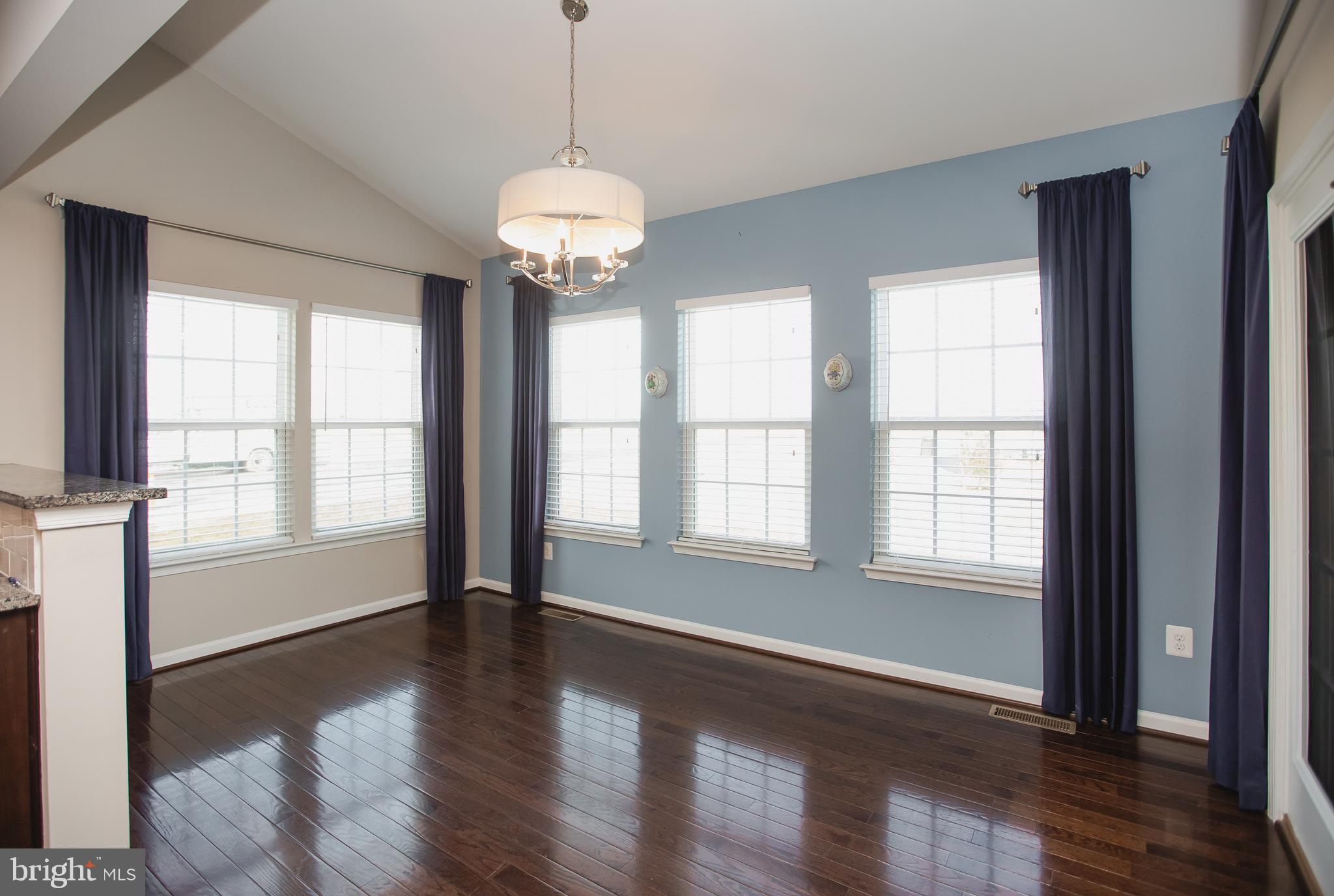 SHENANDOAH SPRINGS - Residential