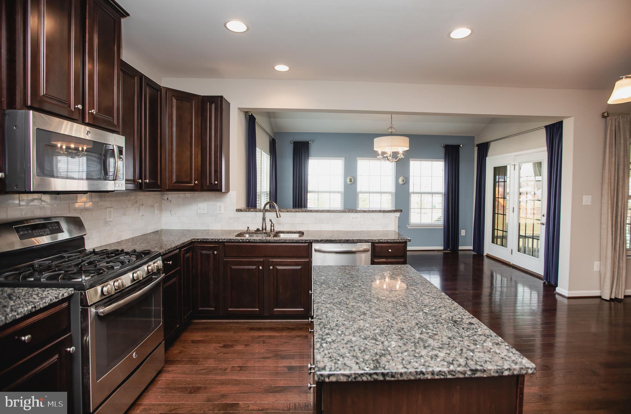 SHENANDOAH SPRINGS - Residential