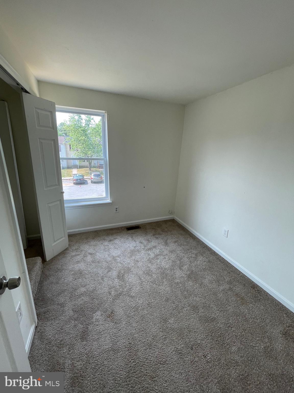 VAN DYKE MANOR - Residential