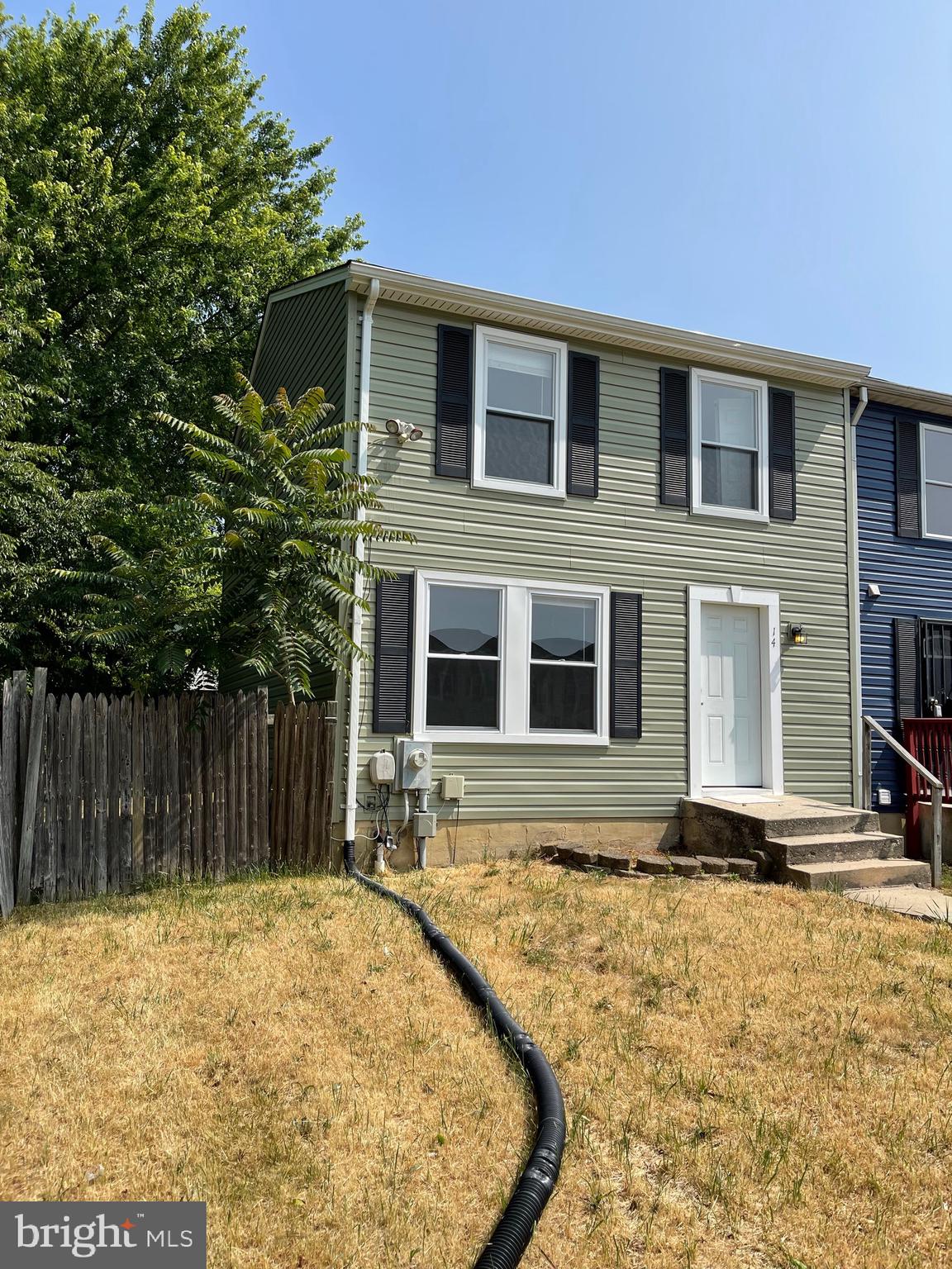 VAN DYKE MANOR - Residential