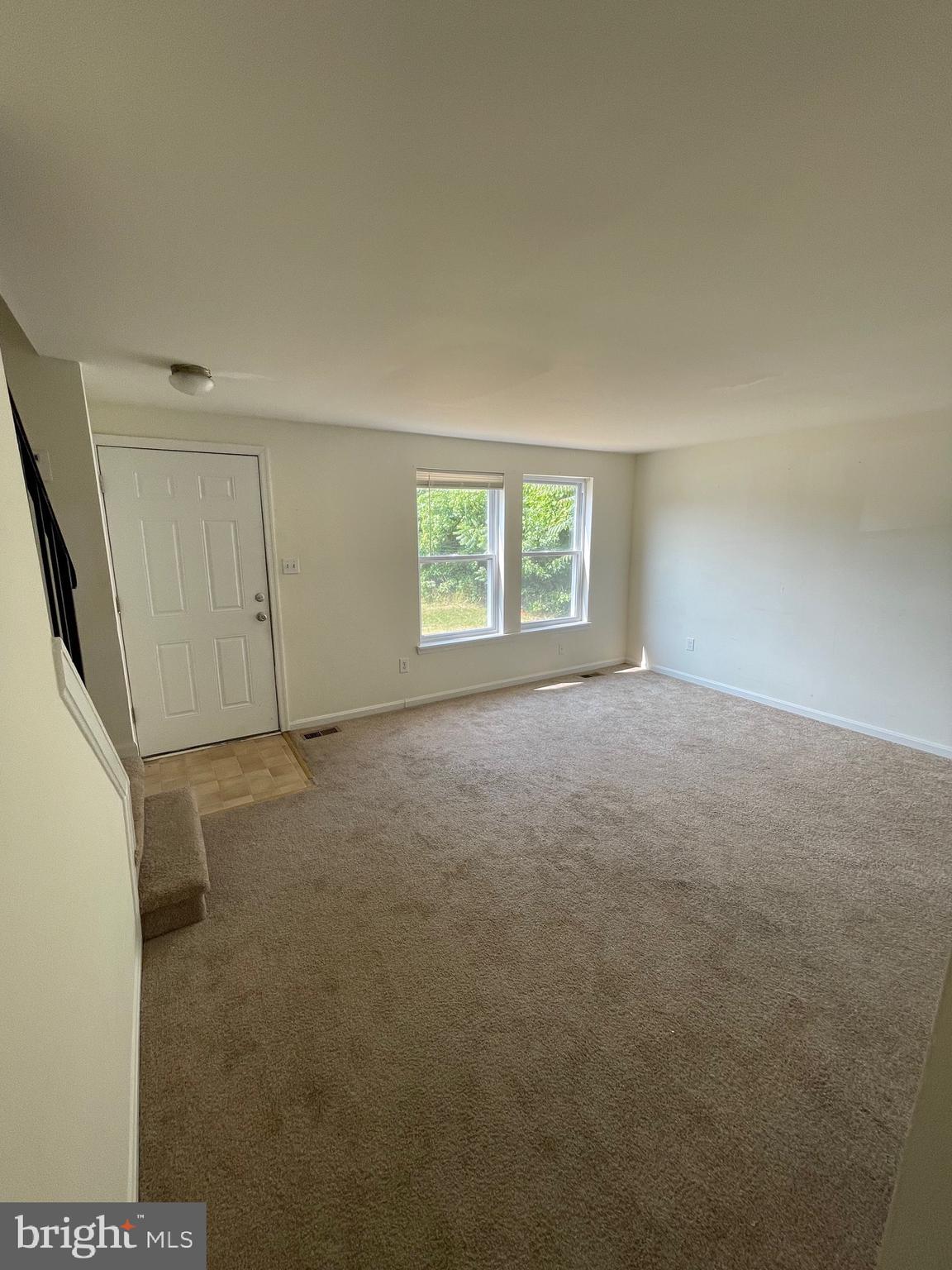 VAN DYKE MANOR - Residential