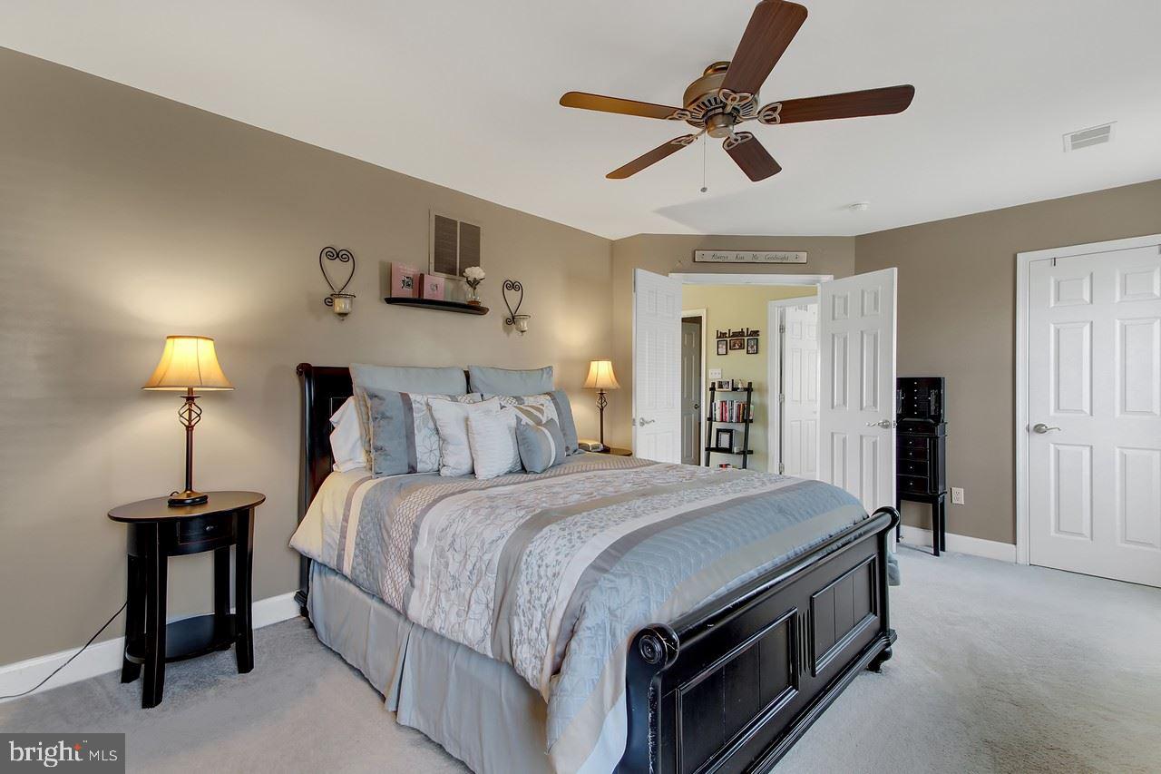 HIGH POINTE - Residential