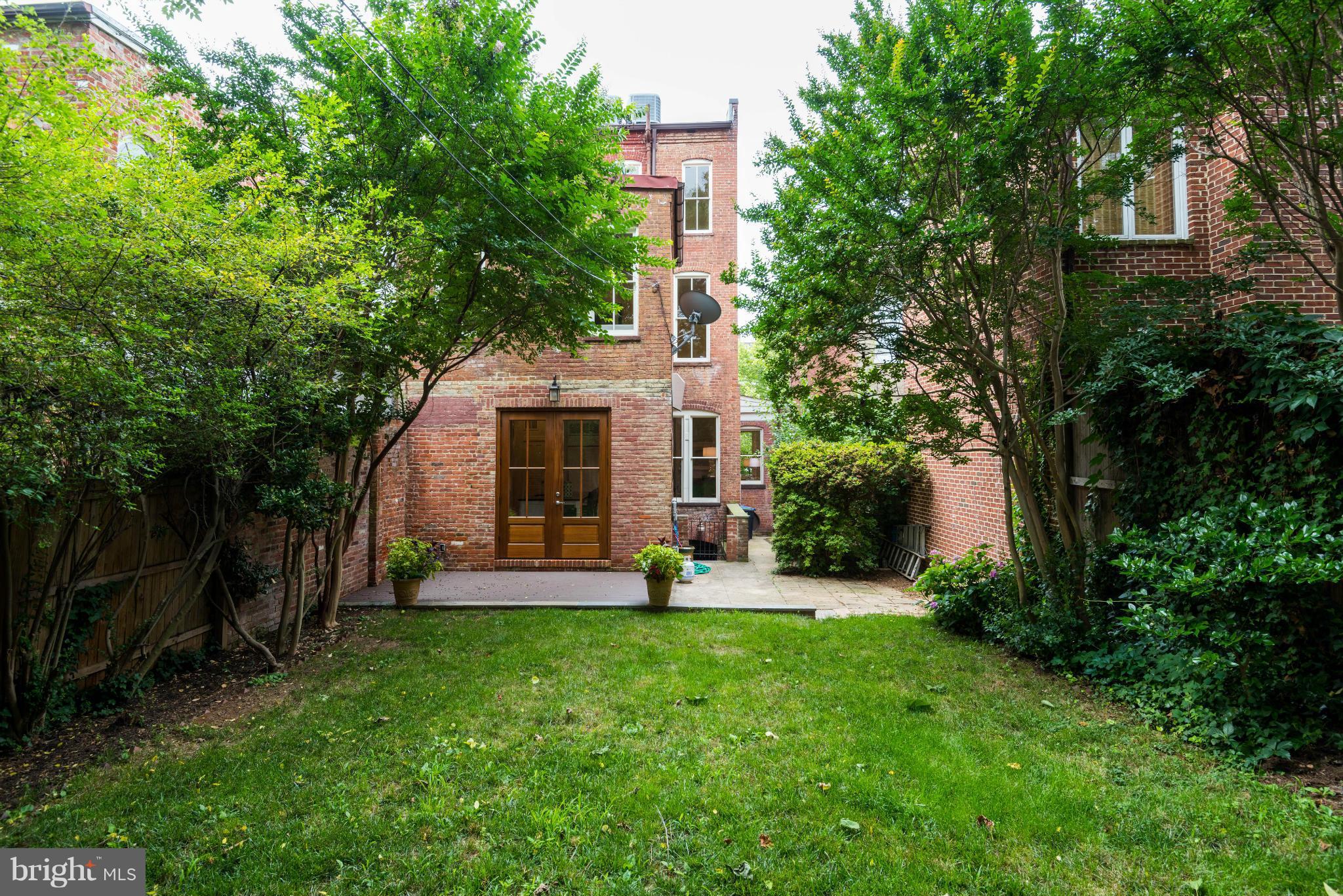 GEORGETOWN - Residential